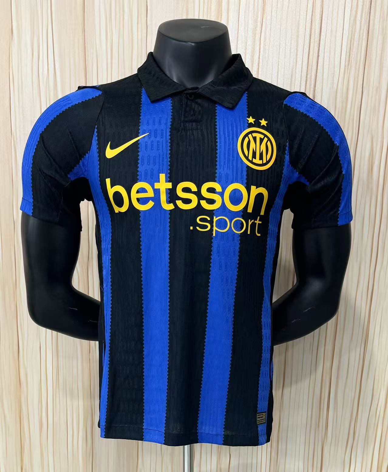 Inter Milan Home Man Player Jersey 26/27