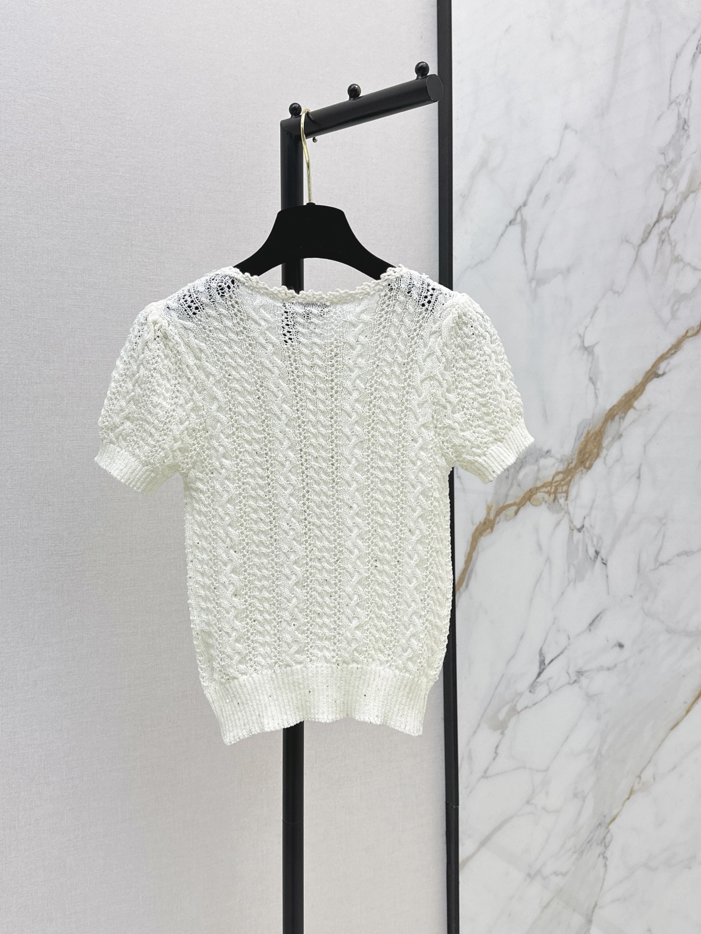 Chan New Hollow-knit short sleeve