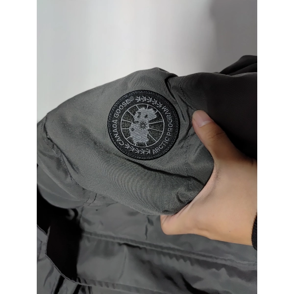 Canada Goose Down Jacket Gray and black