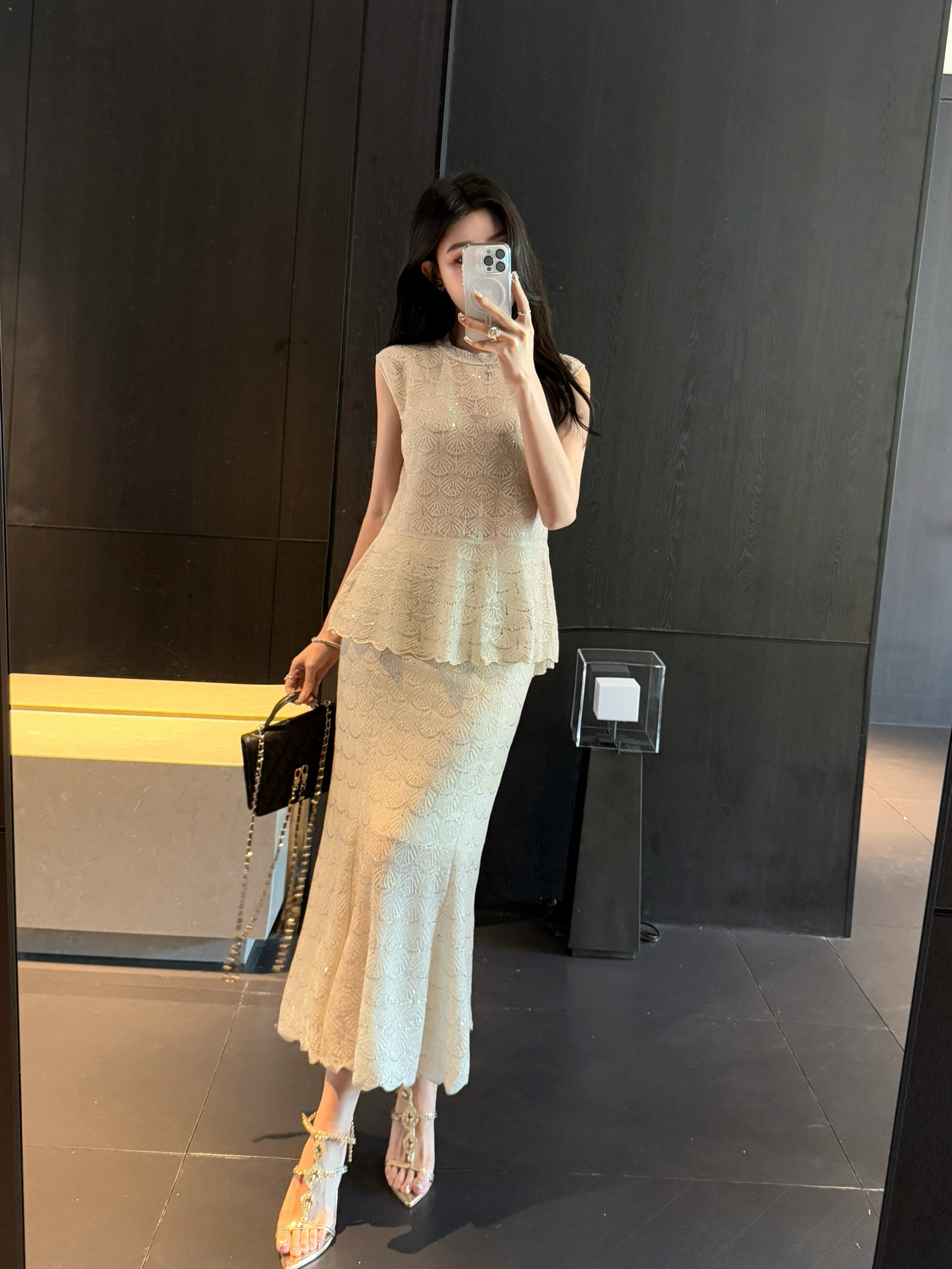 Chan New Knitted set