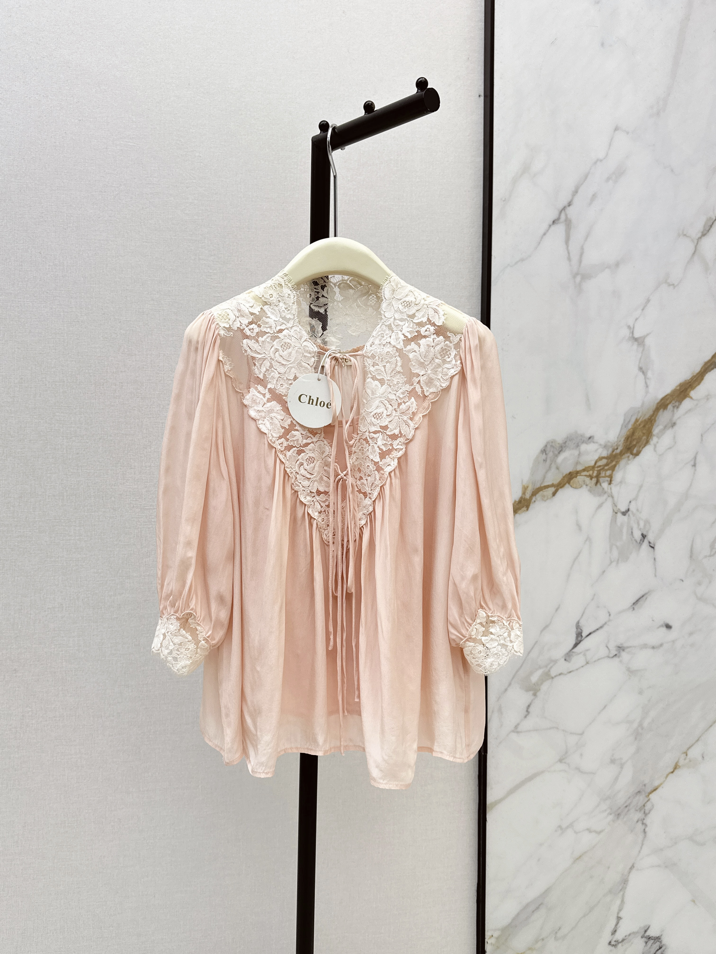 Chol New contract lace shirt