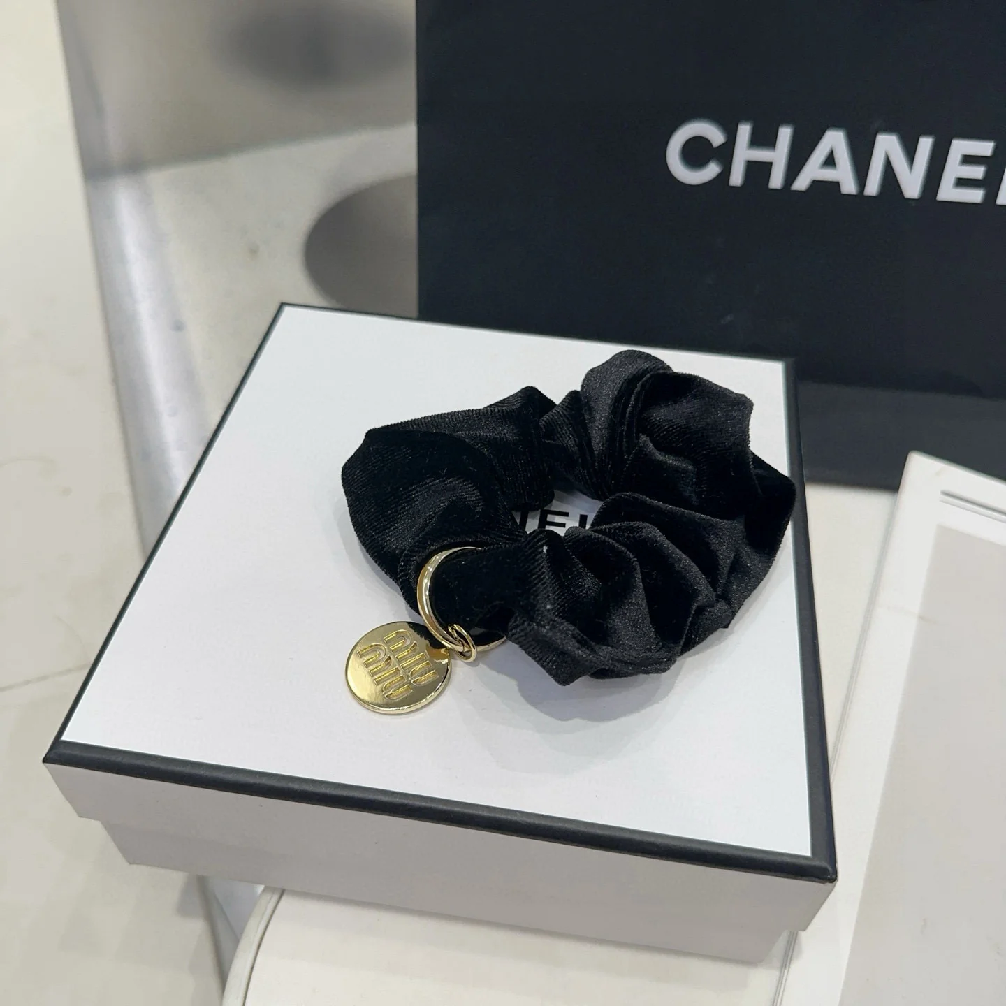 Miu New Post on Moments