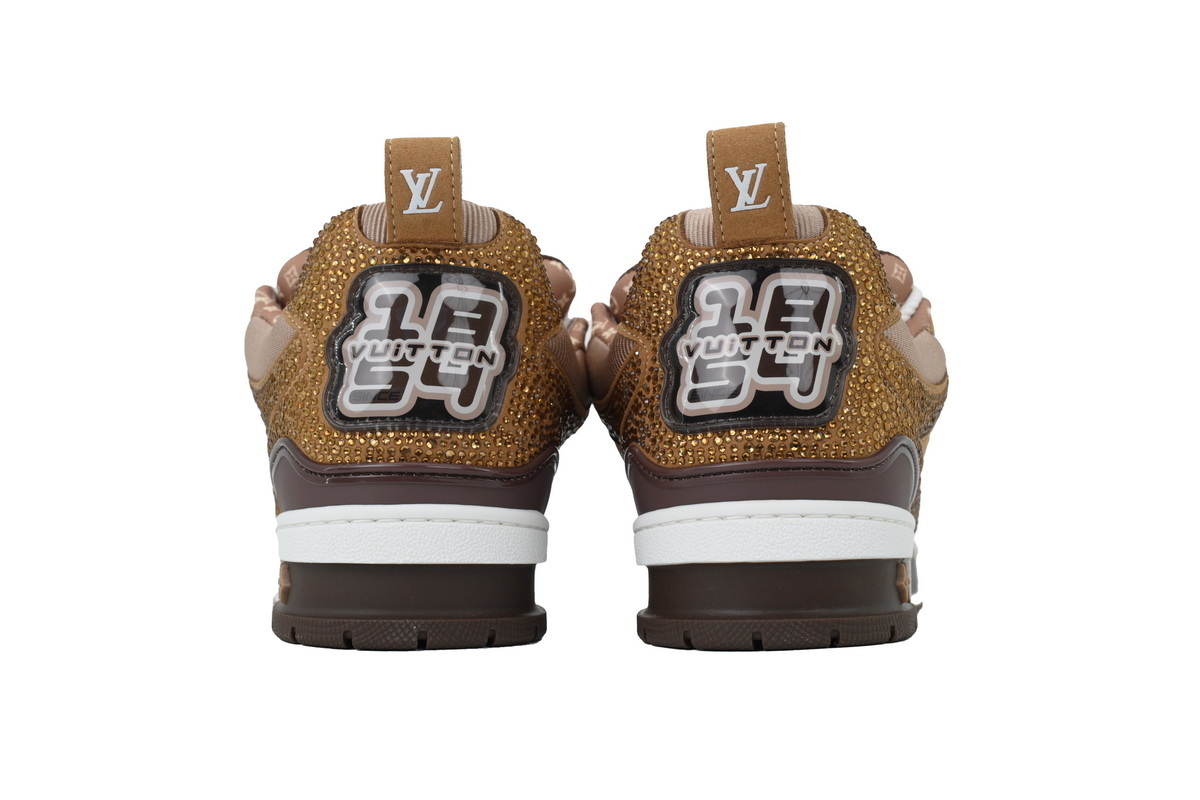 Pkkicks God Batch LOUIS VUITTON White Brown Diamond Surface