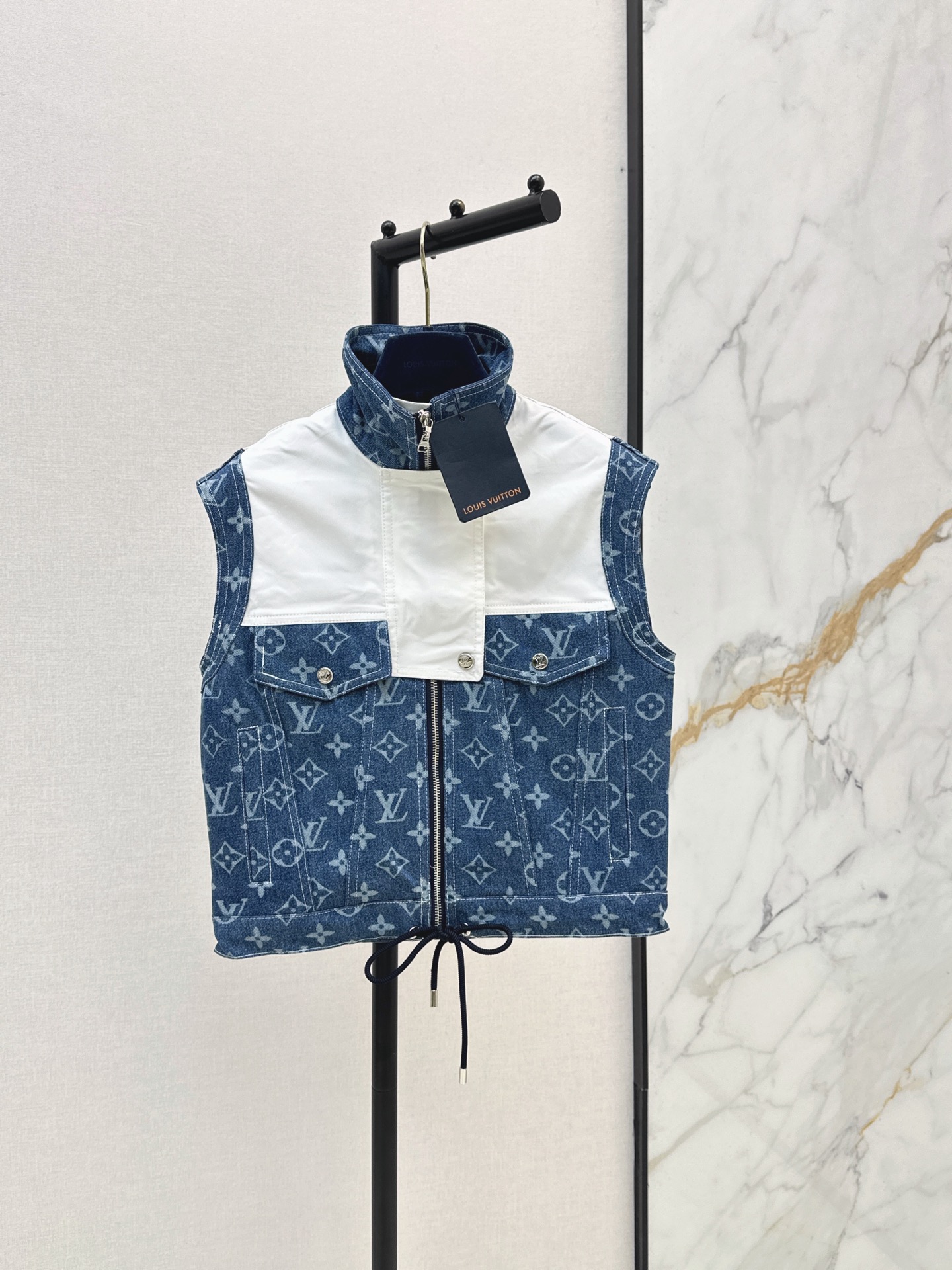 Louis New Color-block vest
