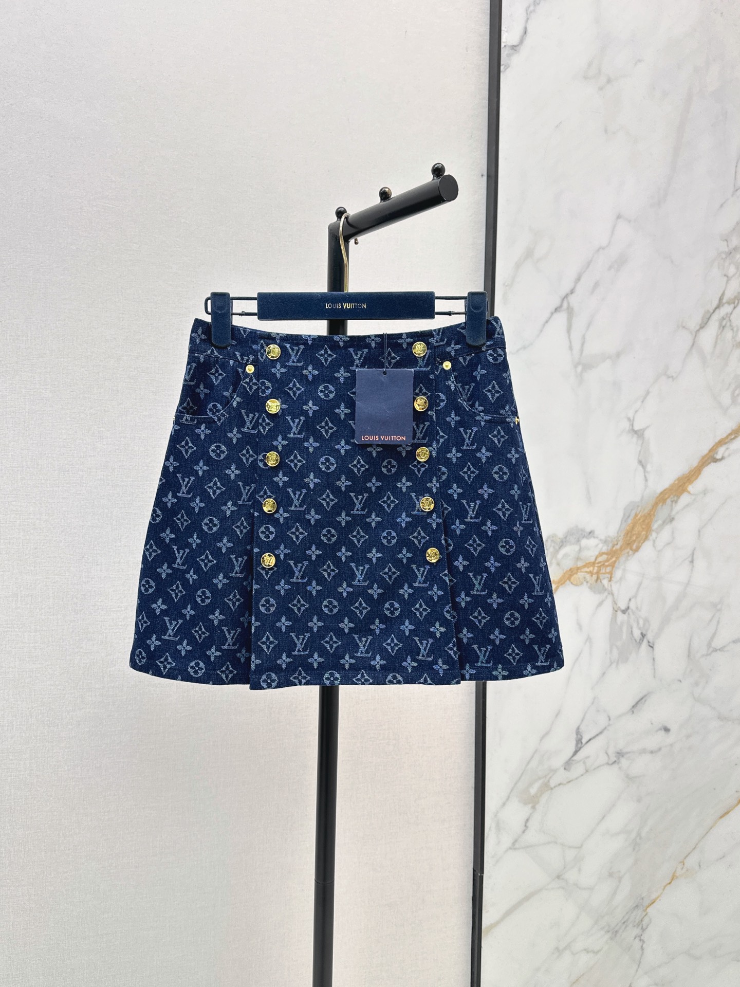 Louis New denim skirt