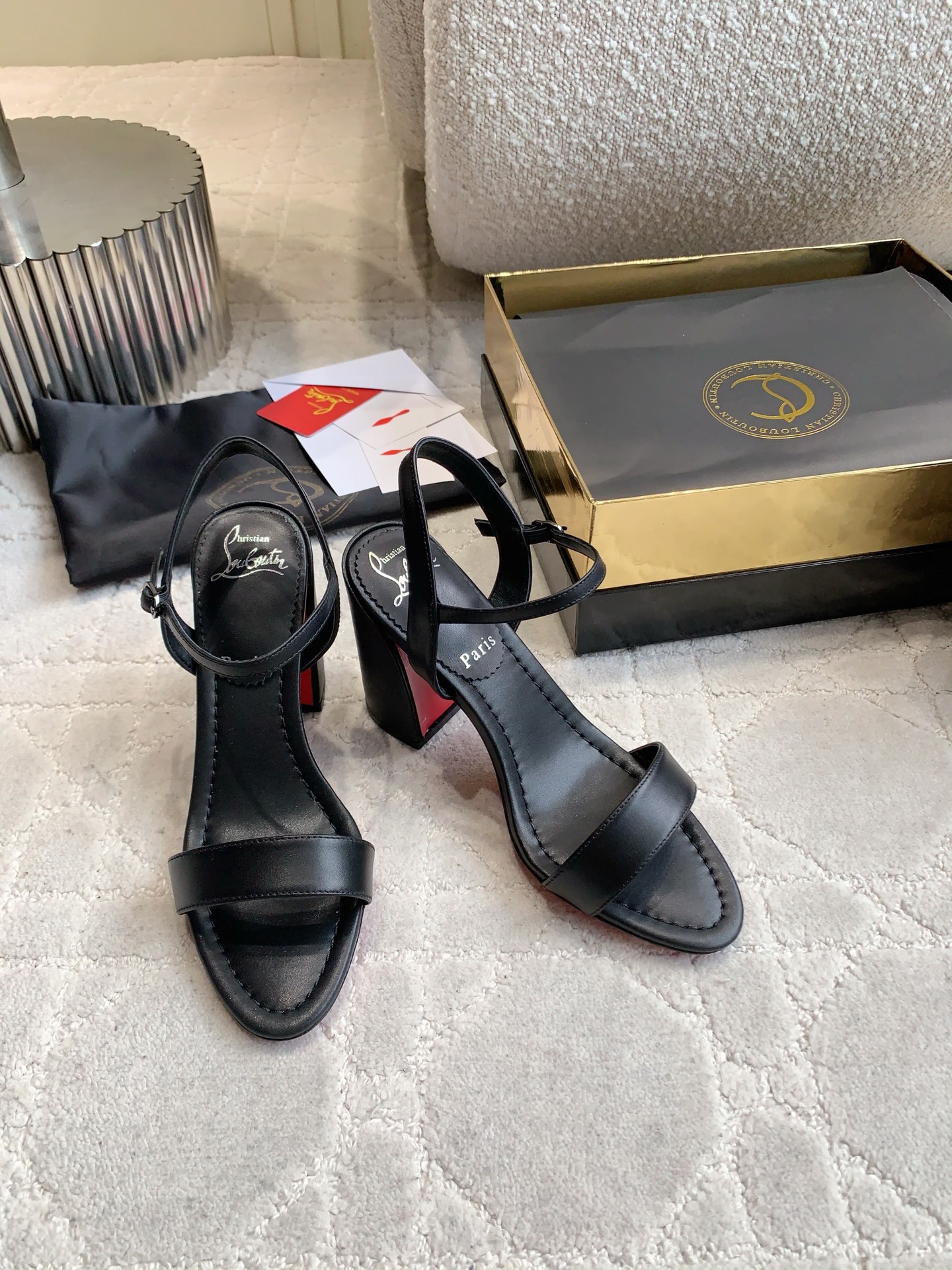 Christian NEW  Red high-heeled shoes
