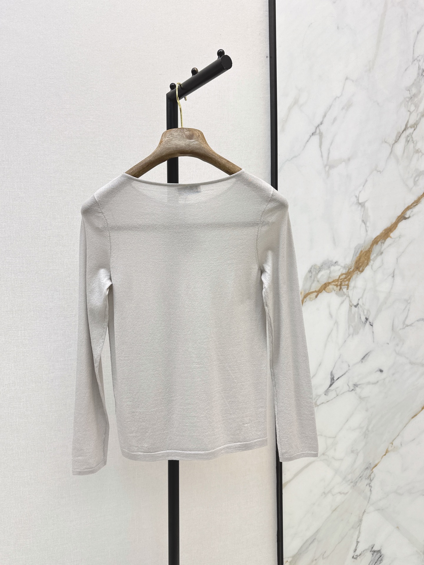 Brun New base layer top