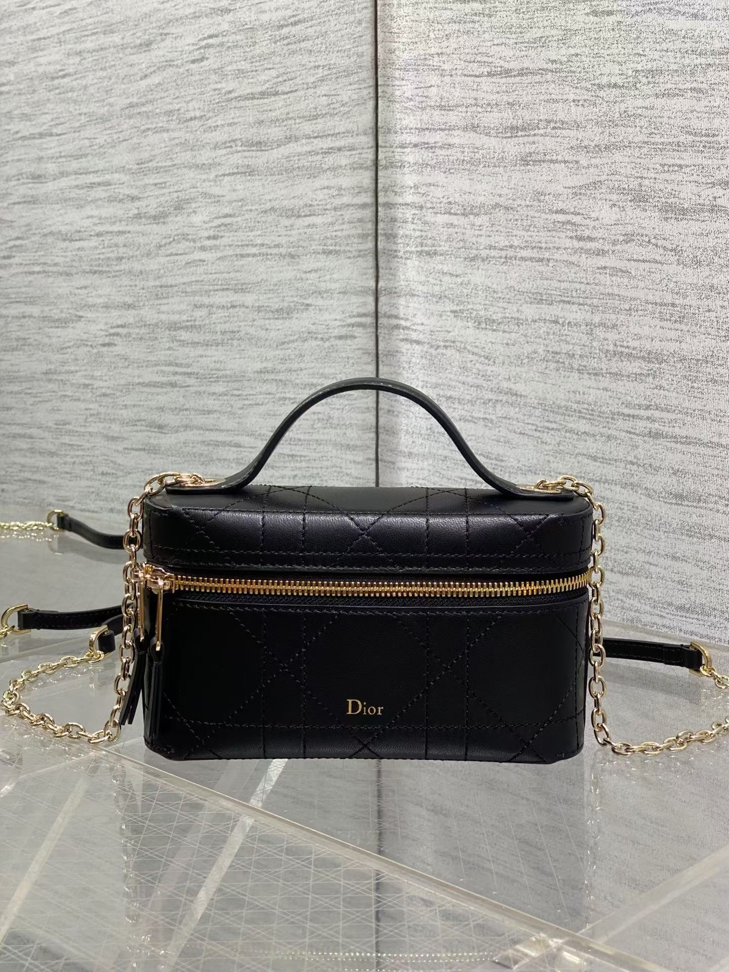 CD New   handbag