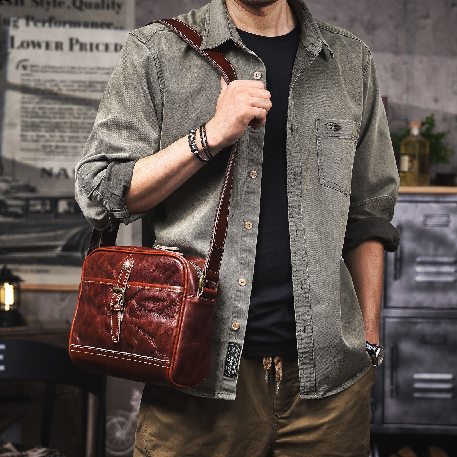 Vintage Two-Tone Leather Crossbody Bag - Timeless Craftsmanship for the Modern Gentleman