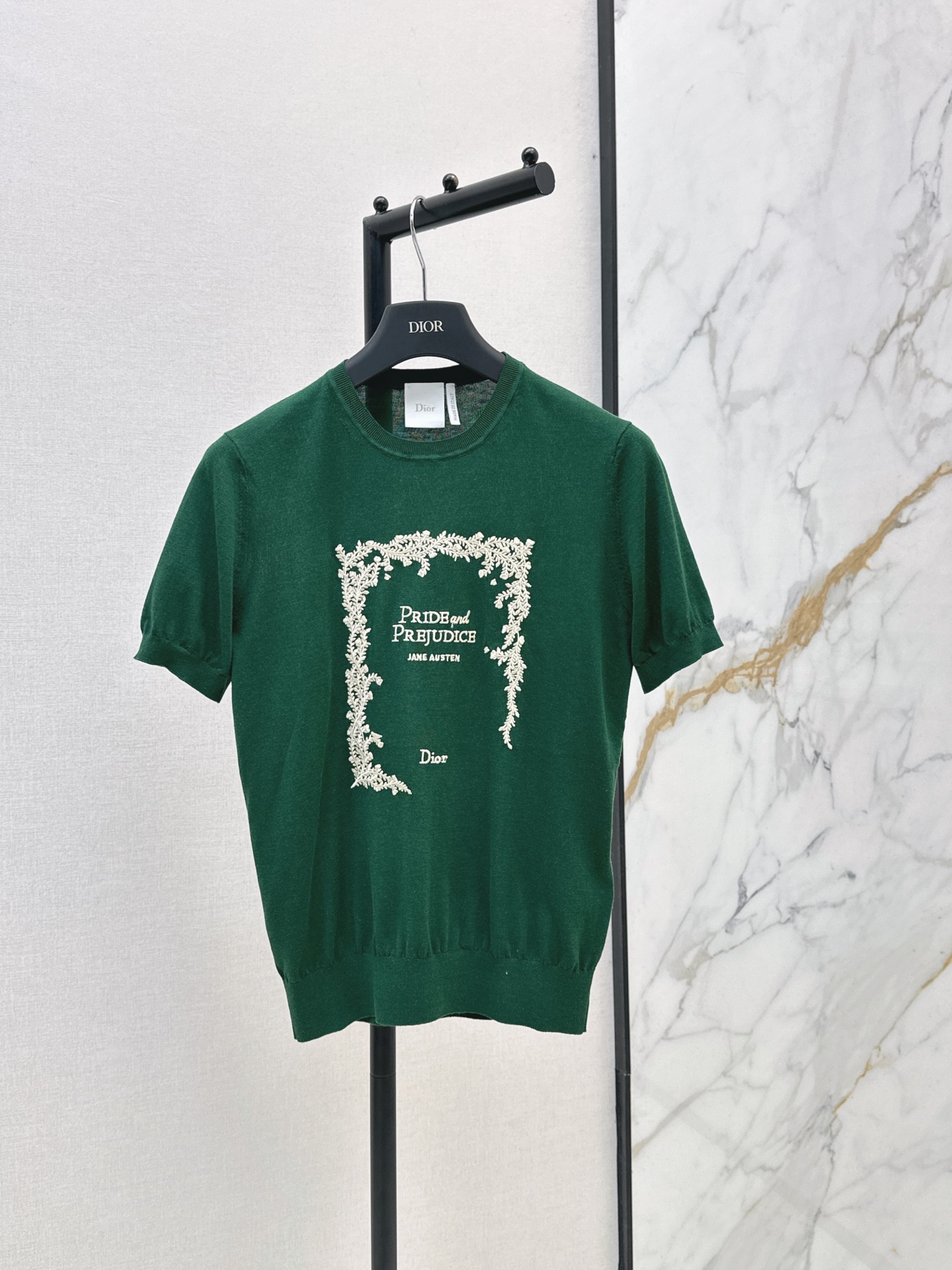 CD New embroidered knitted sweater