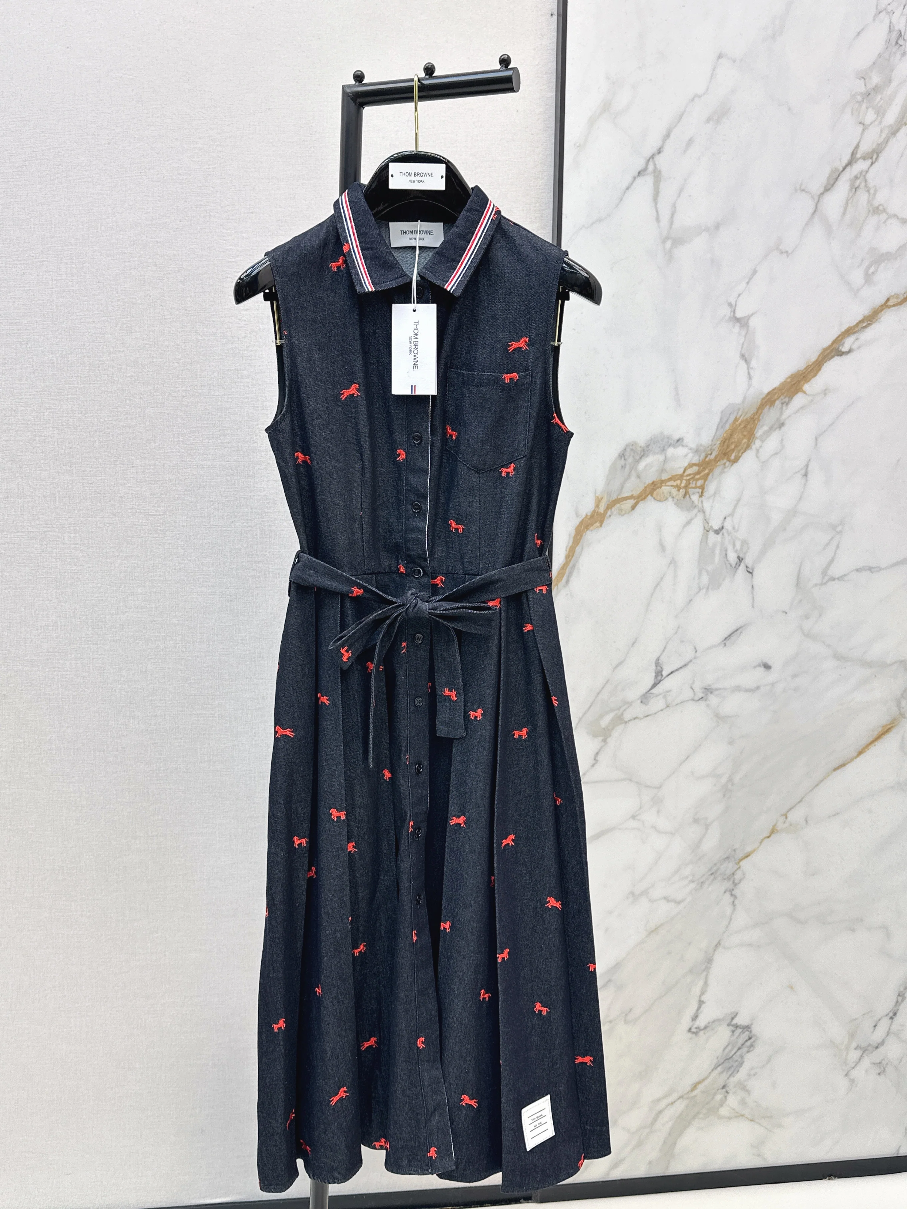 Thom NEW embroidery sleeveless dress