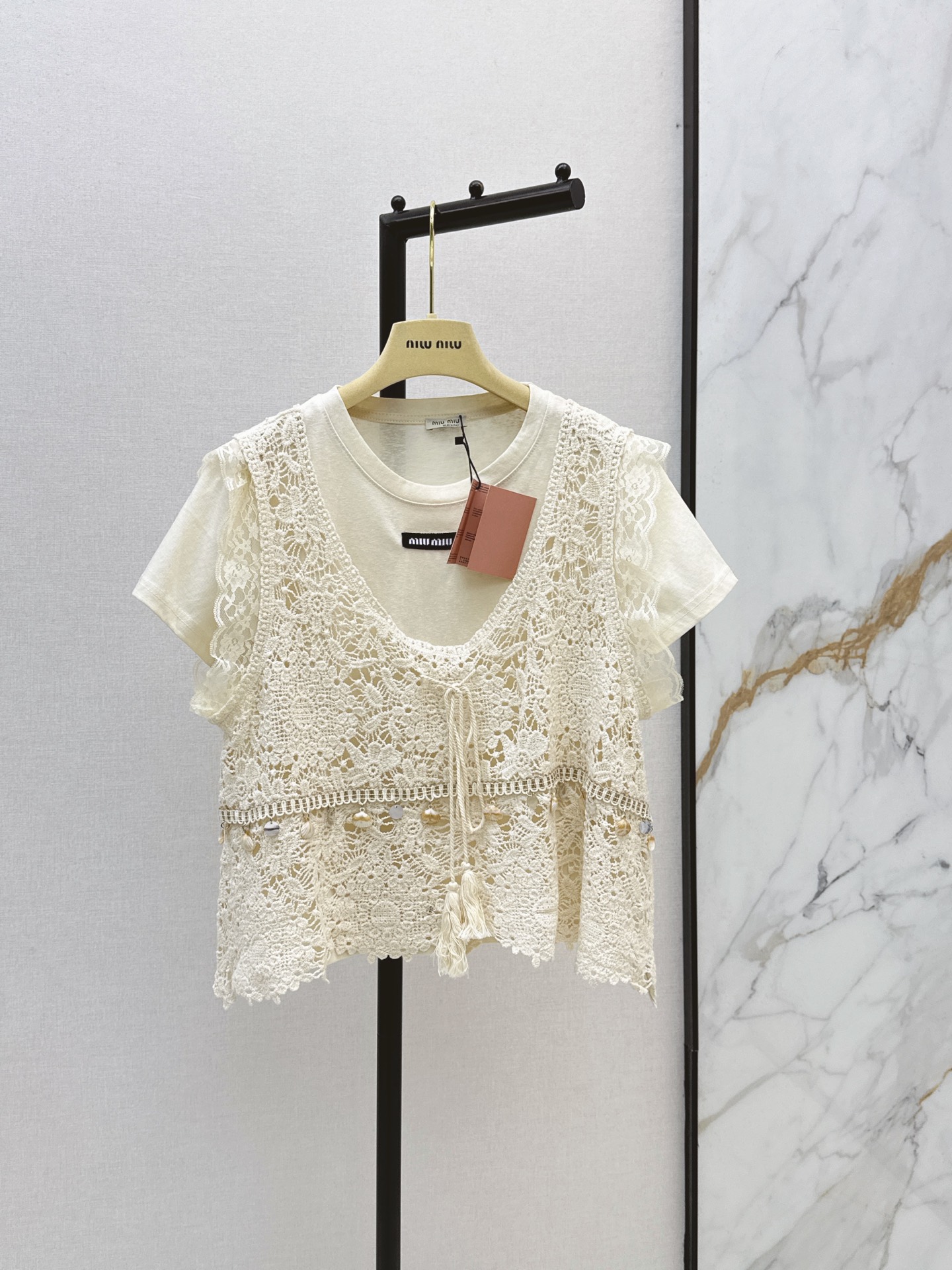 Miu New Bohemian Style Crochet Flower Vest Two-Piece Set
