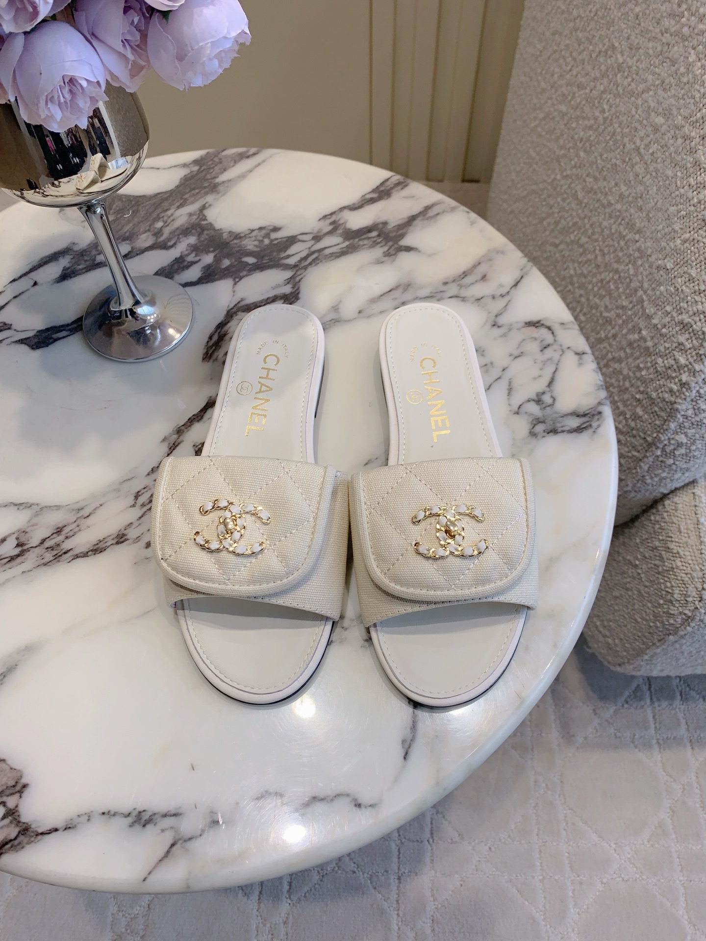 Chan New Flip-top flat slippers