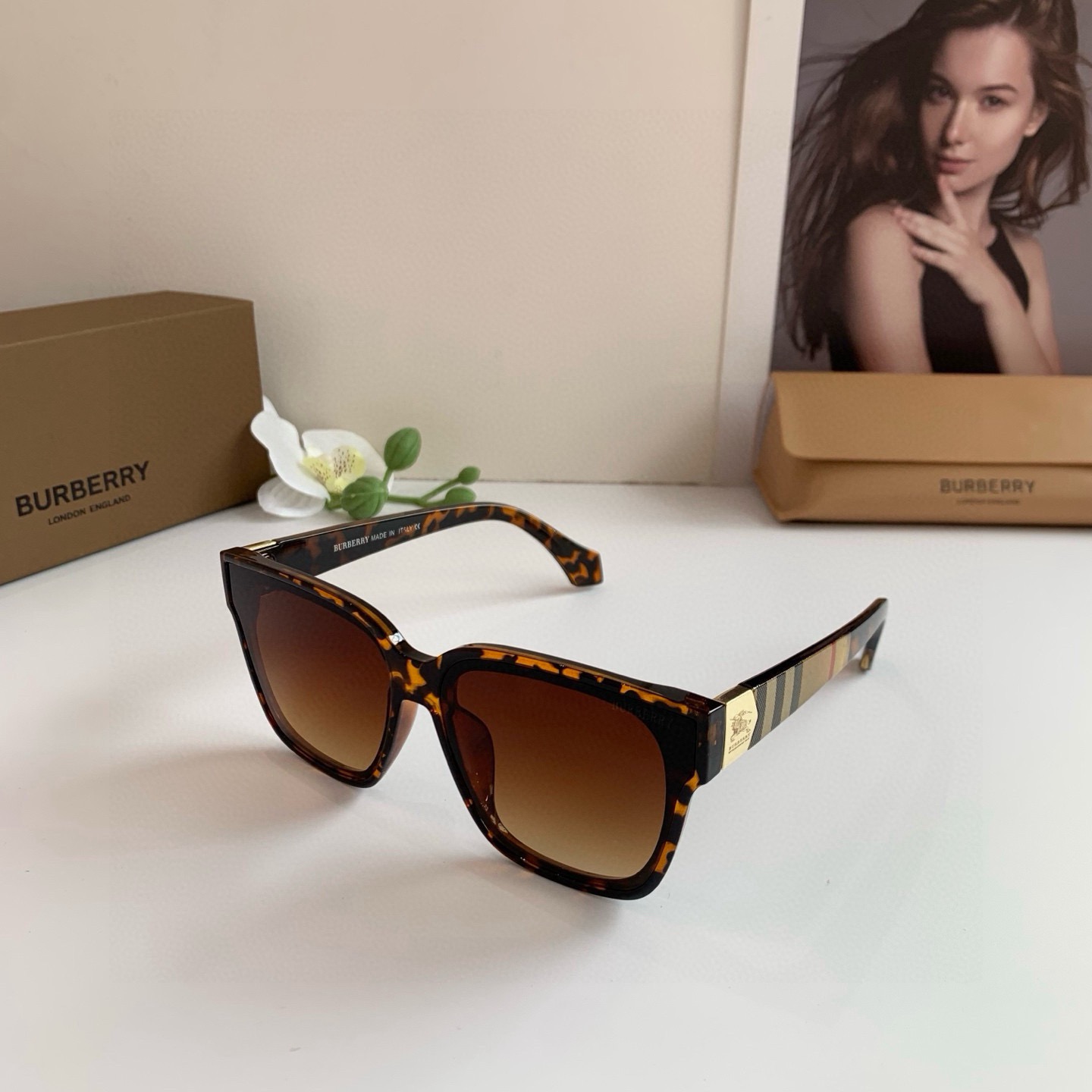 Bure New Fashion Square Sunglasses