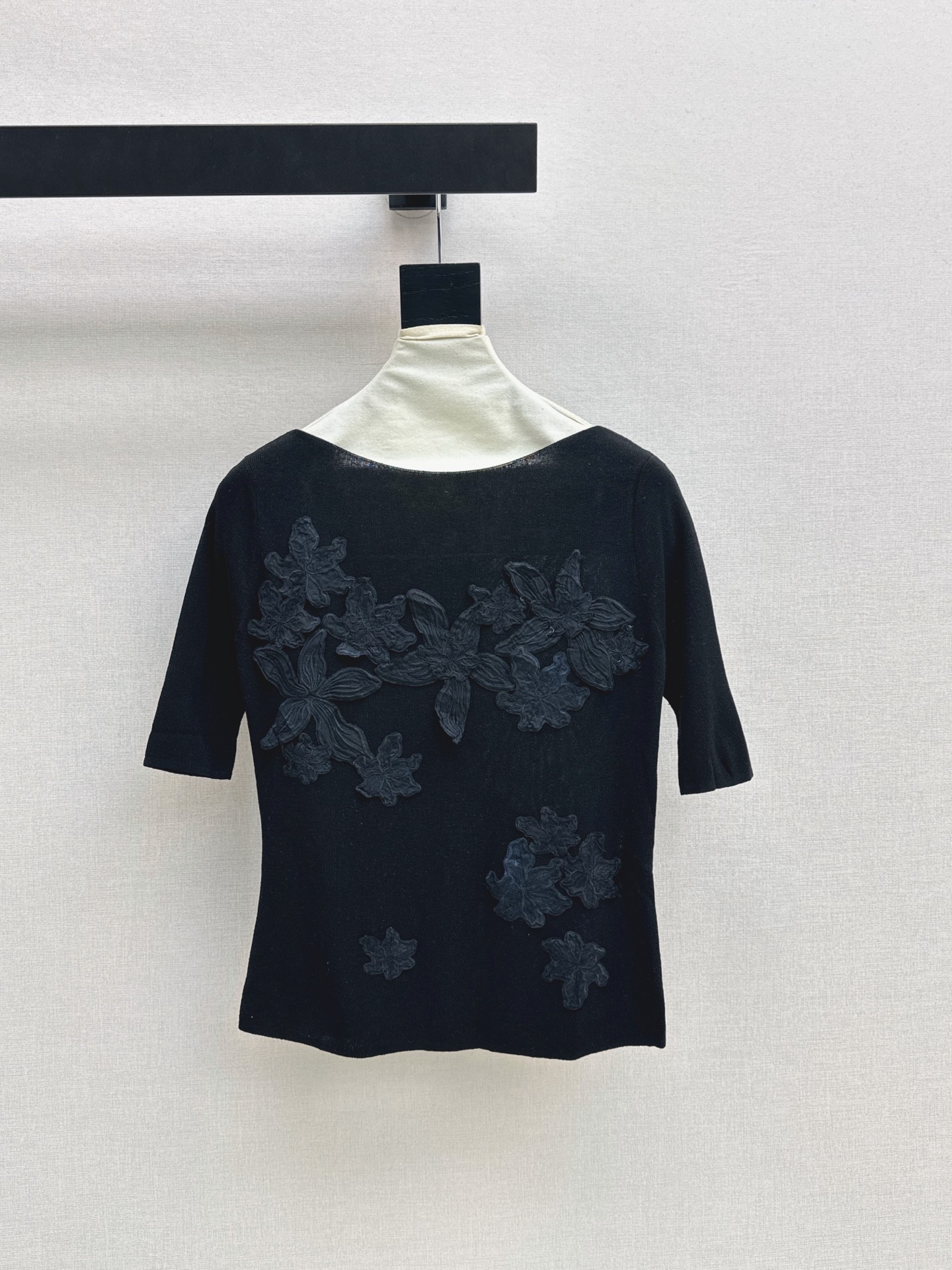ES New 3D floral knitwear
