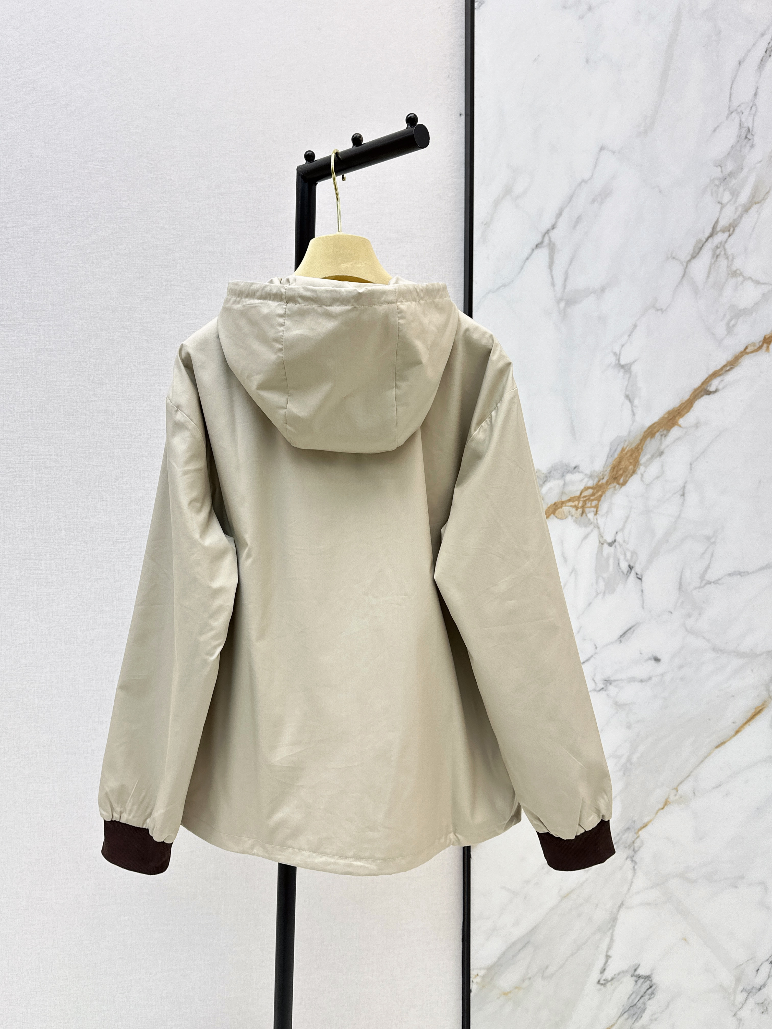 Miu Newjacket