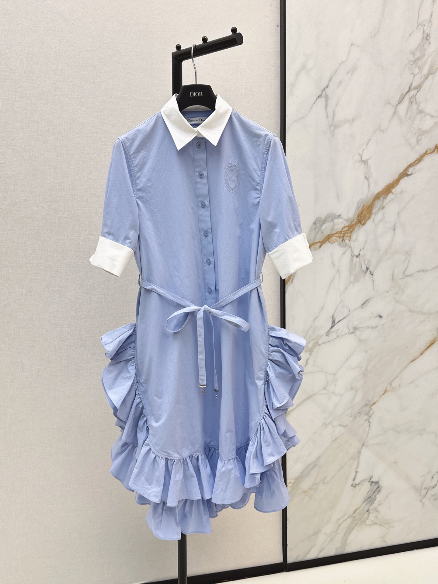 CD New Contrast-color lapel dress
