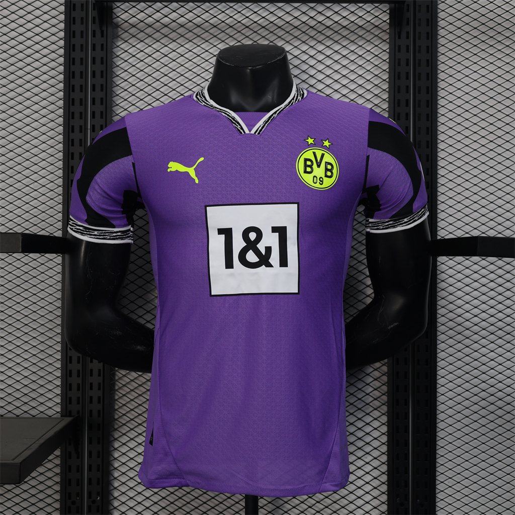 Borussia Dortmund Goalkeeper Special Man Player Jersey 25/26