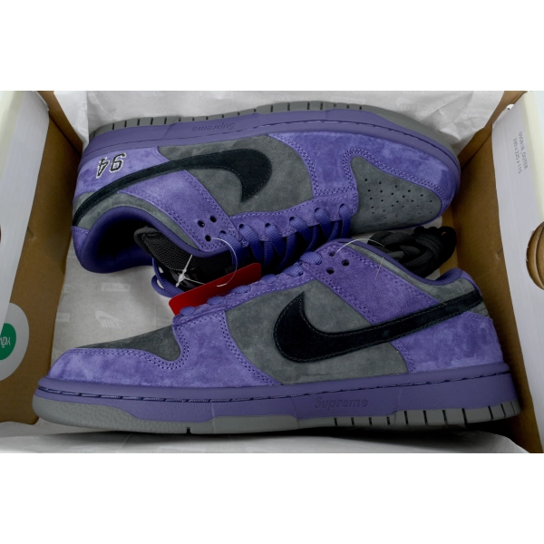 Nike Supreme x Dunk Low SB 'Ink' HQ8487-500