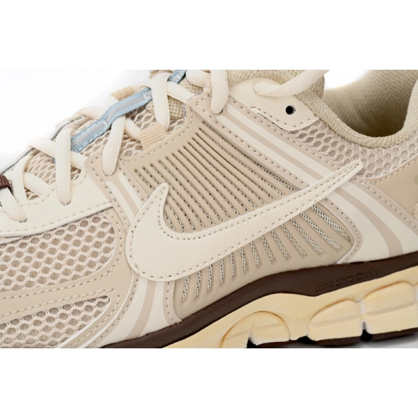 NikeAir Zoom Vomero 5 Beige  FB8825-111