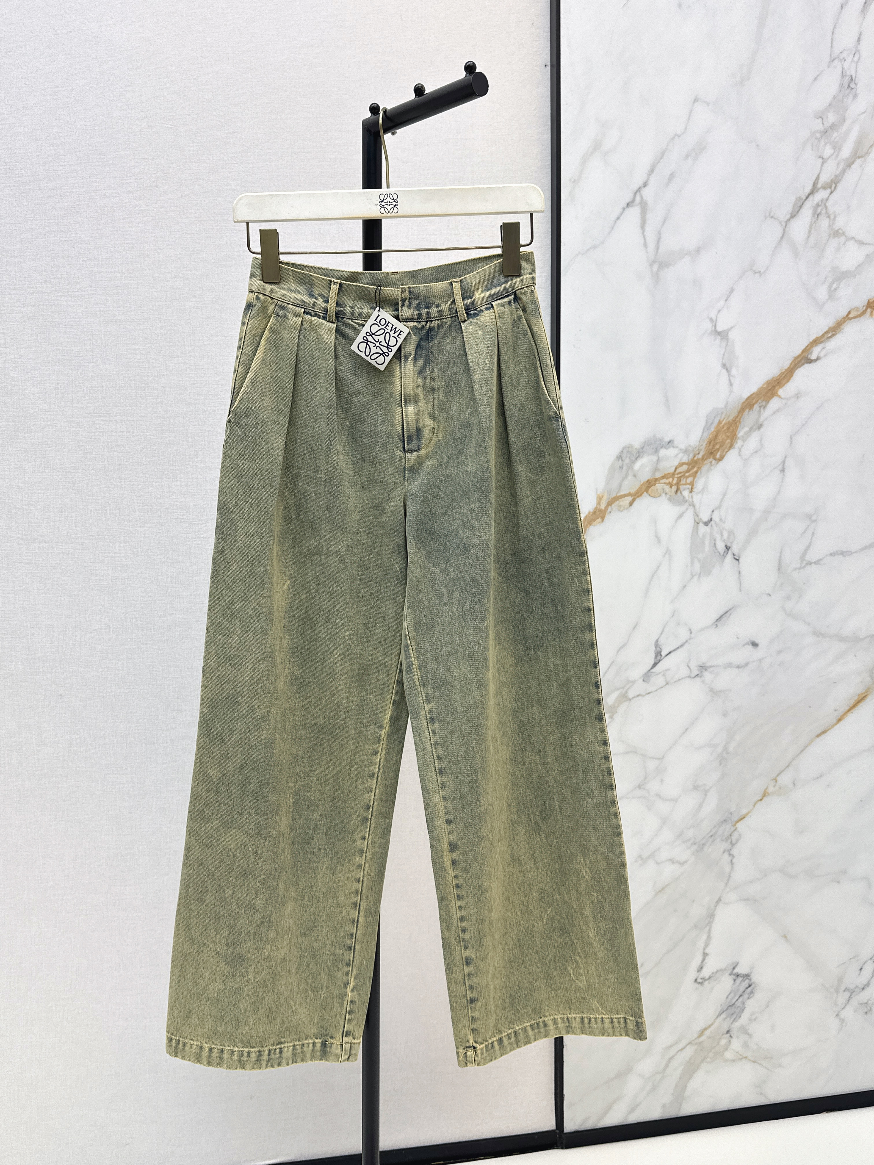 Loe New vintage washed jeans