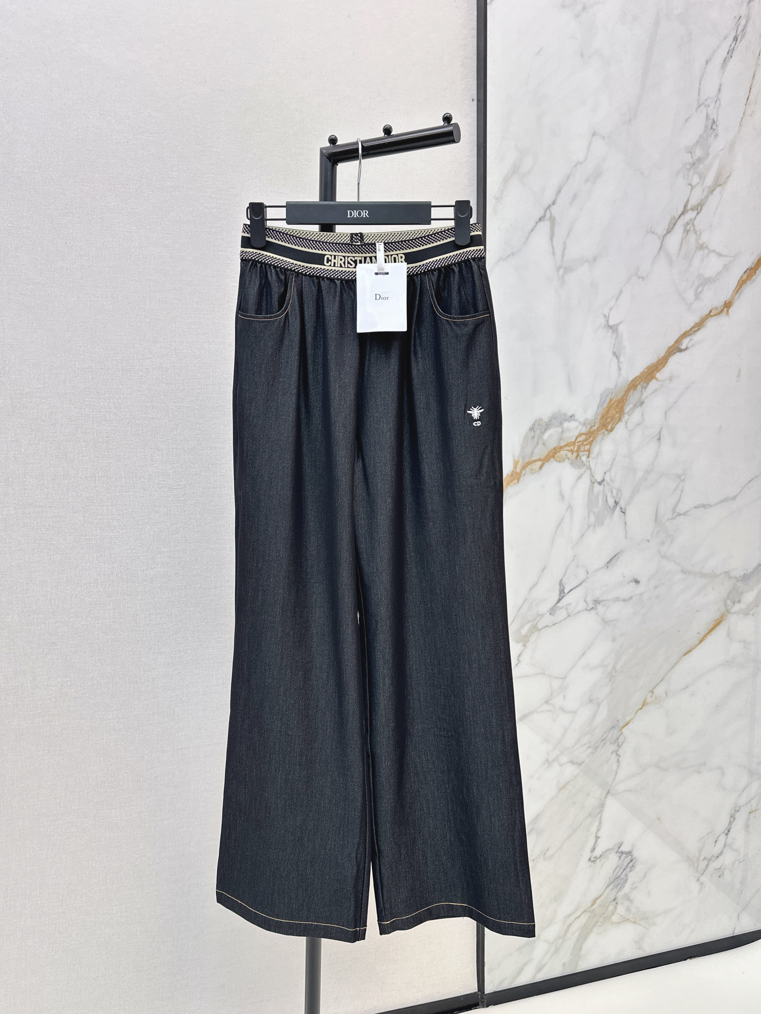 CD New wide-leg jeans