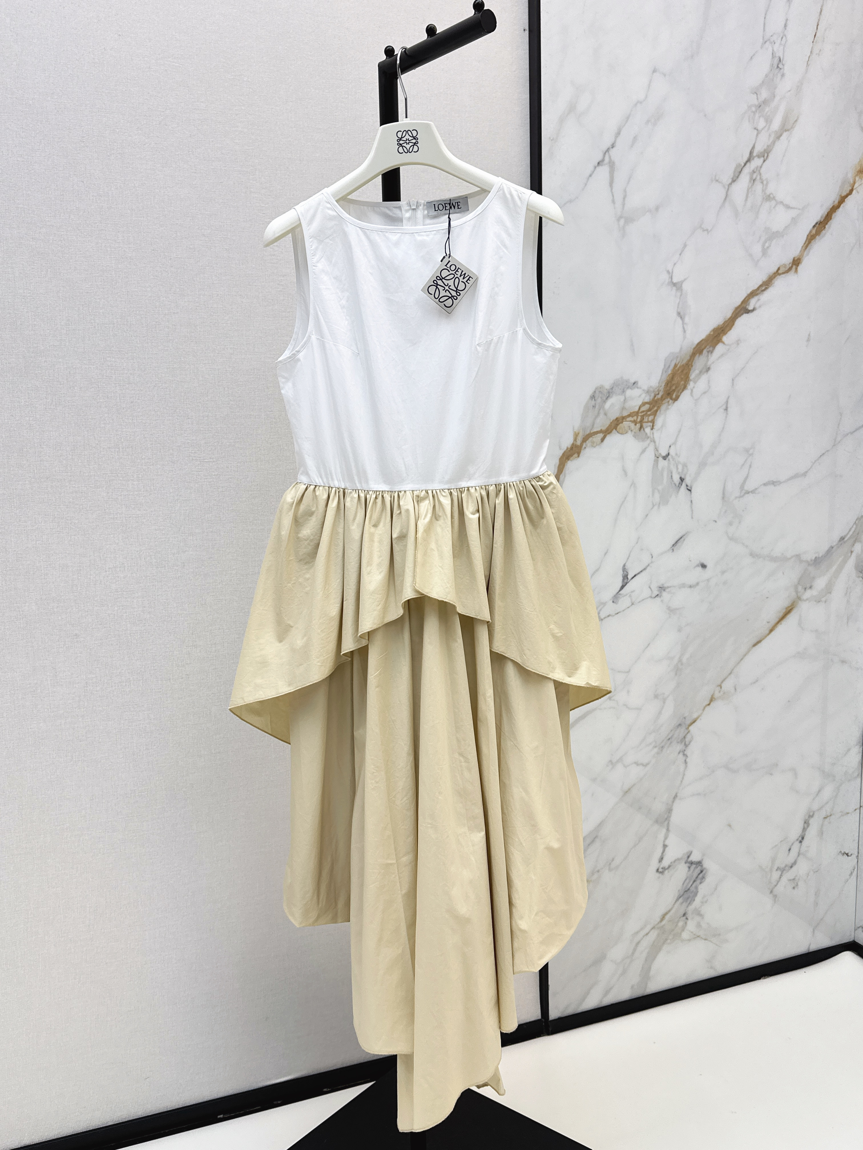 Loe New Color-block vest with irregular pleated dress