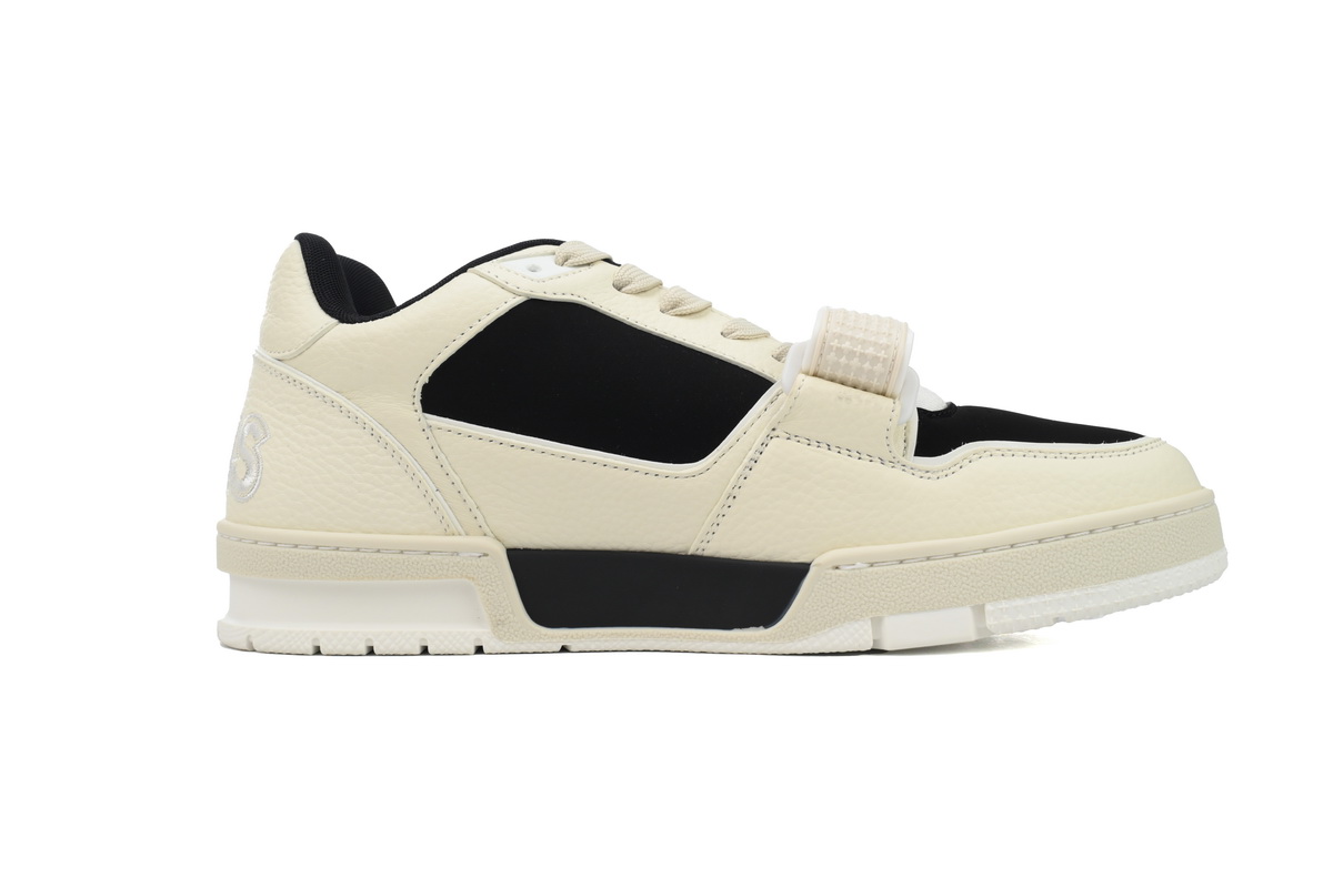 Pkkicks God Batch LOUIS VUITTON Trainer Monogram Flower Black