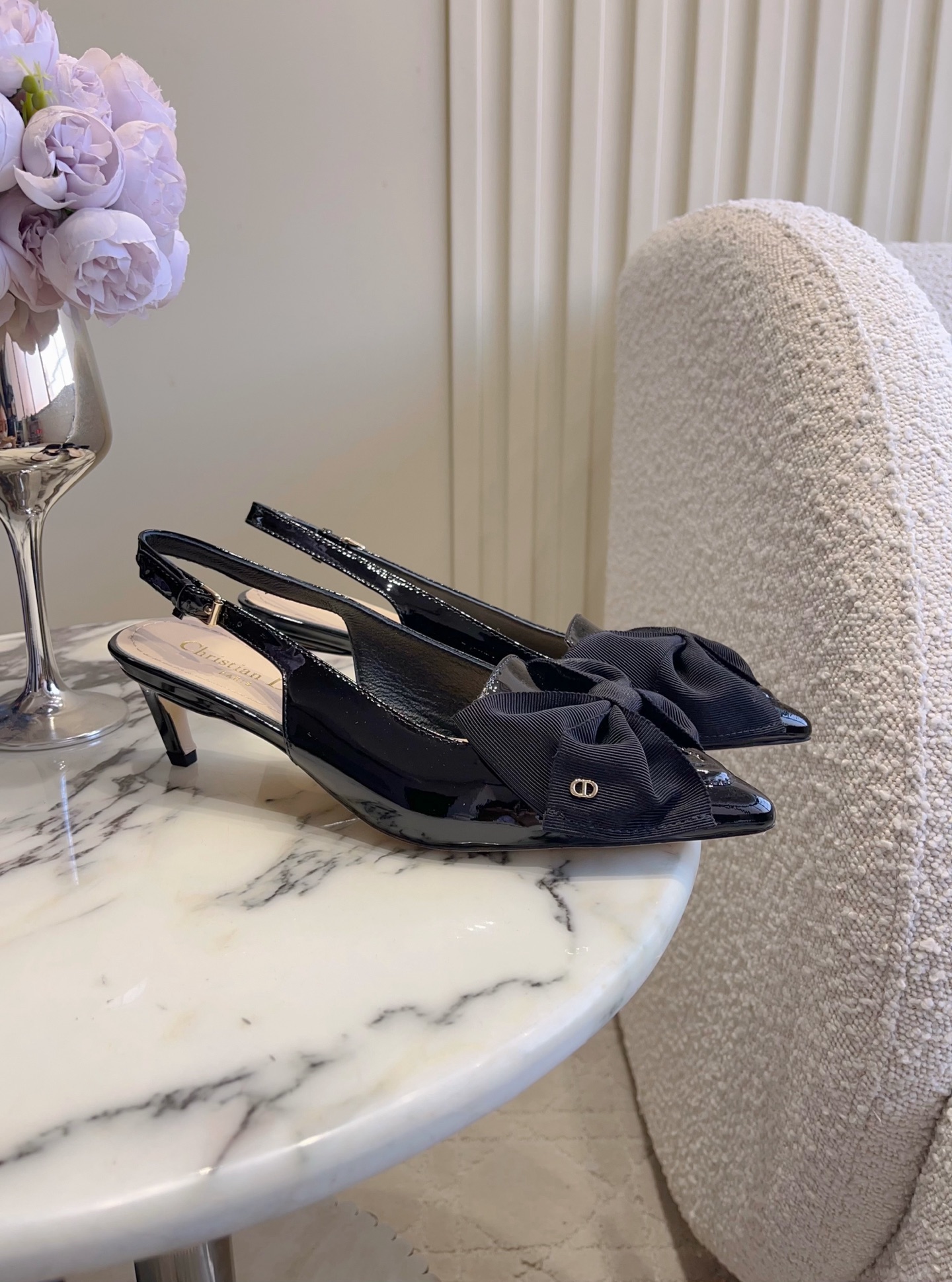 CD New Open-back high heels with a bow