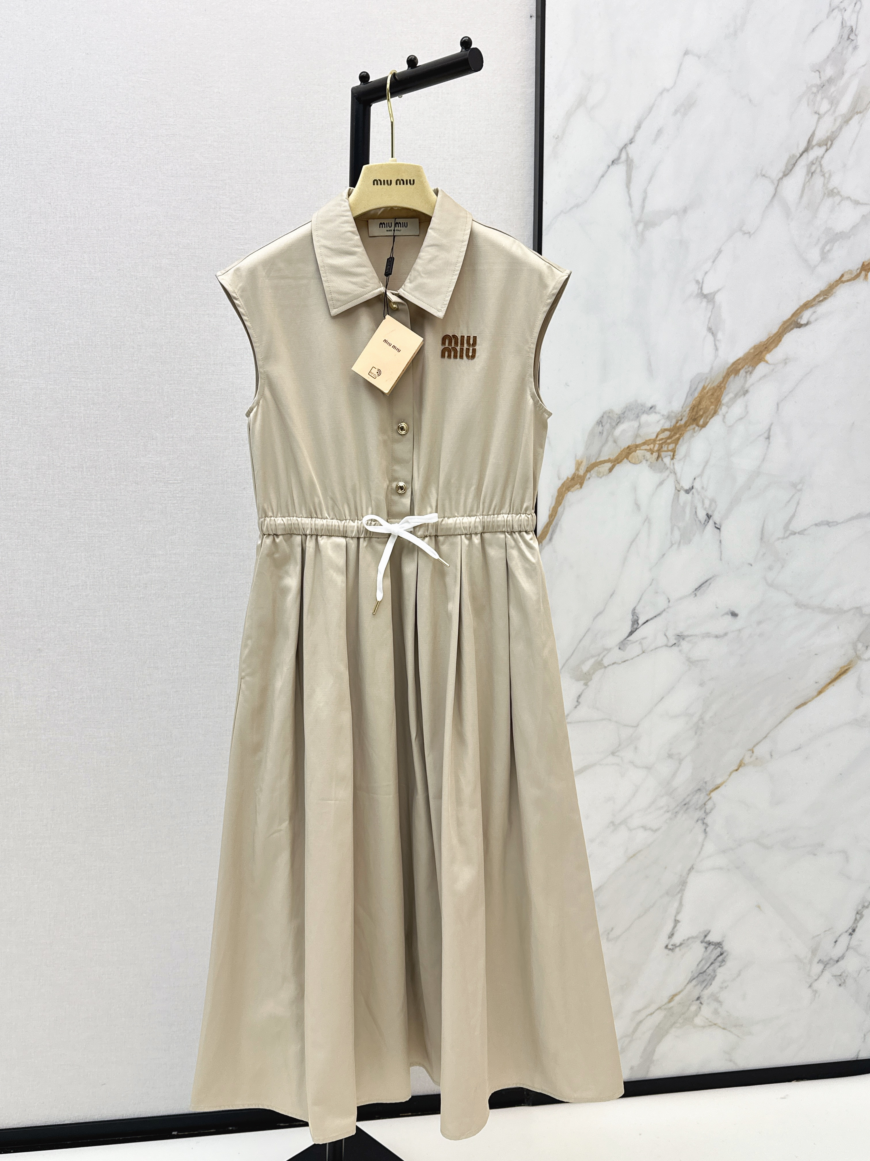 Miu New dress