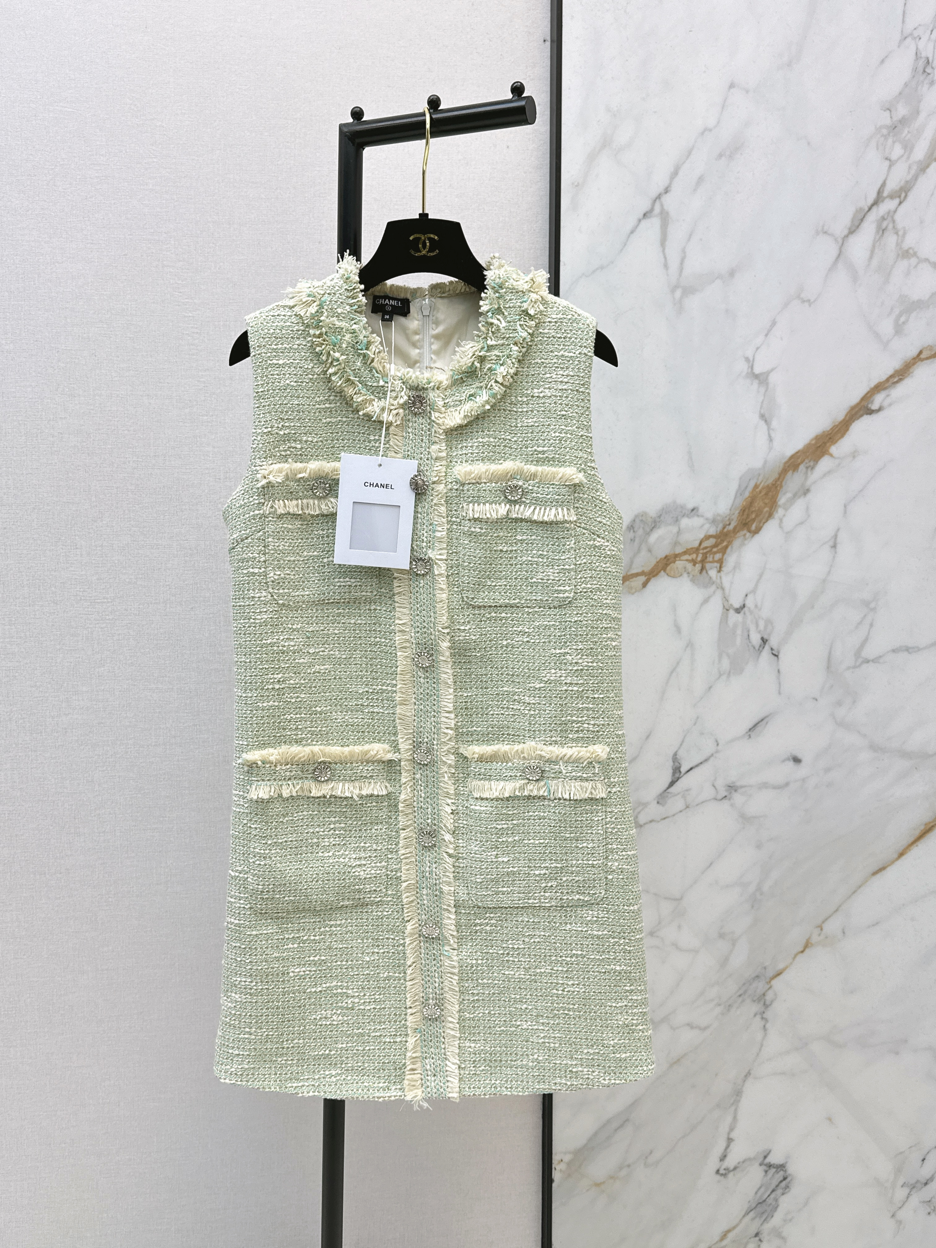 Chan New woven sleeveless dress