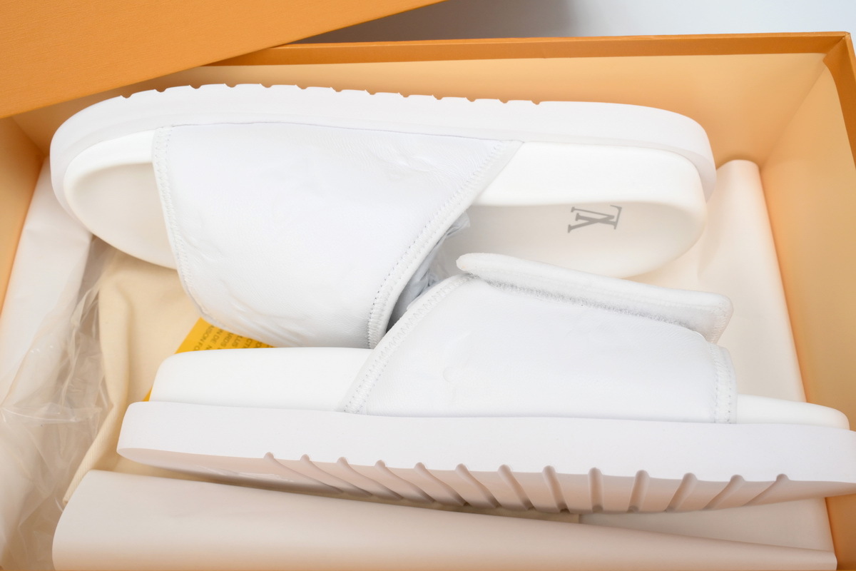 Pkkicks God Batch LOUIS VUITTON Miami White
