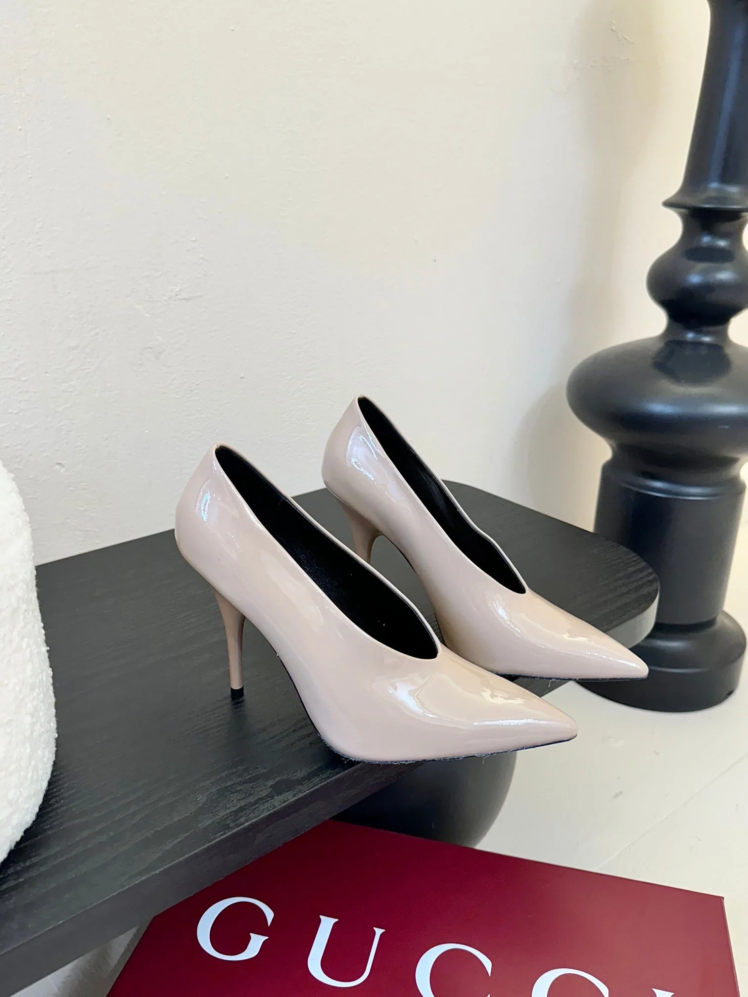 g*25ss pointed high heels