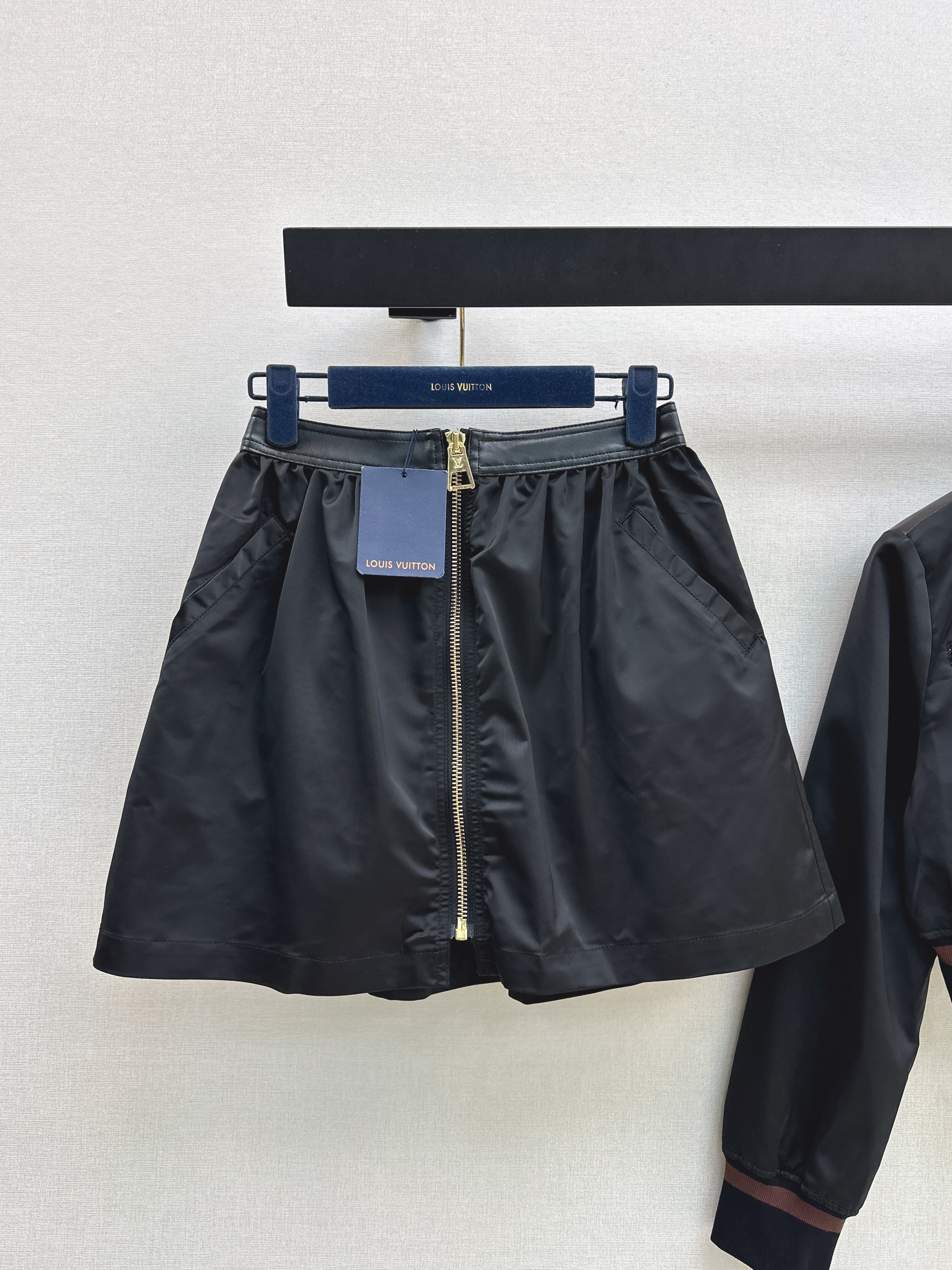 Louis New leather skirt