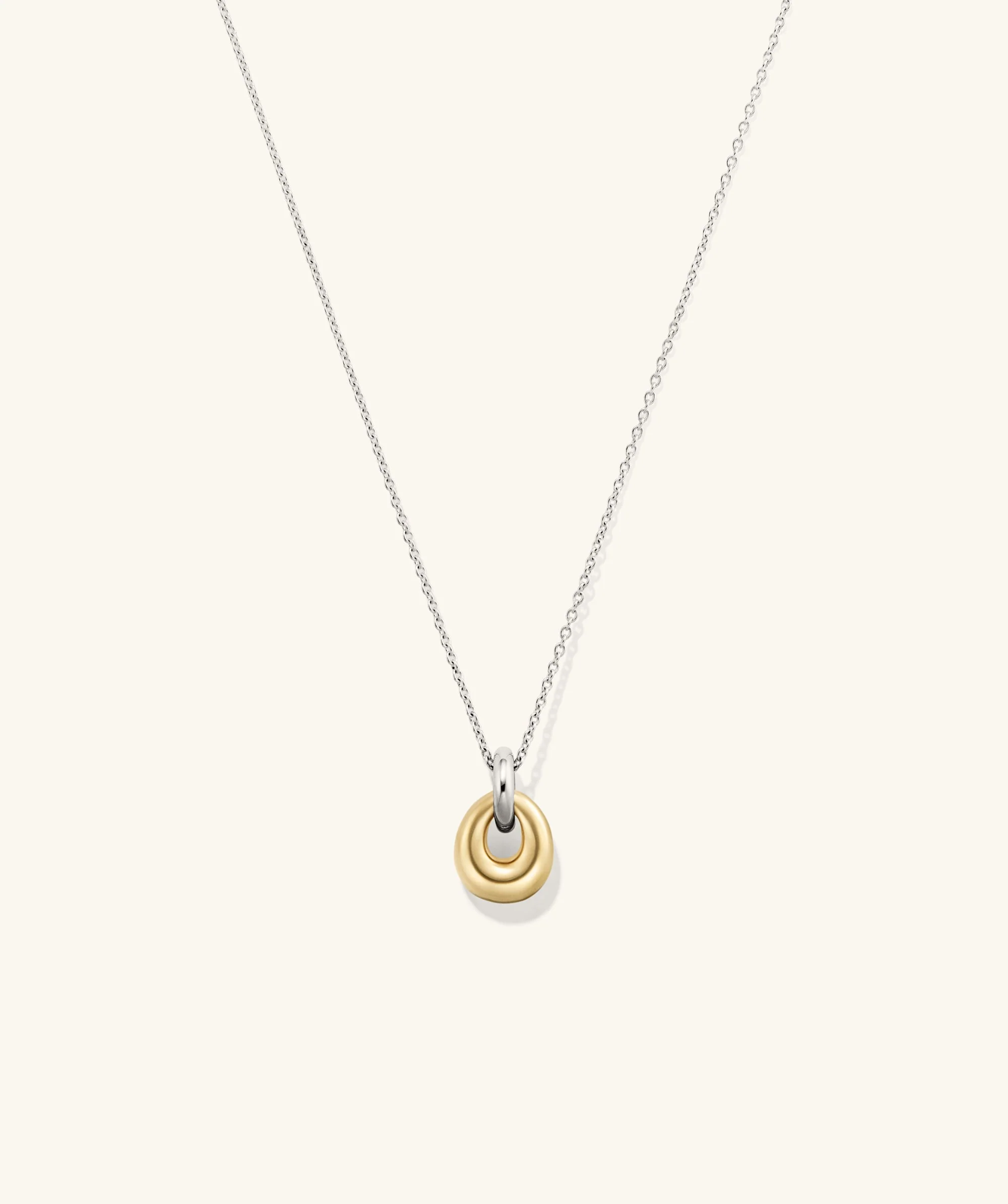 Jojo Loop Pendant Necklace