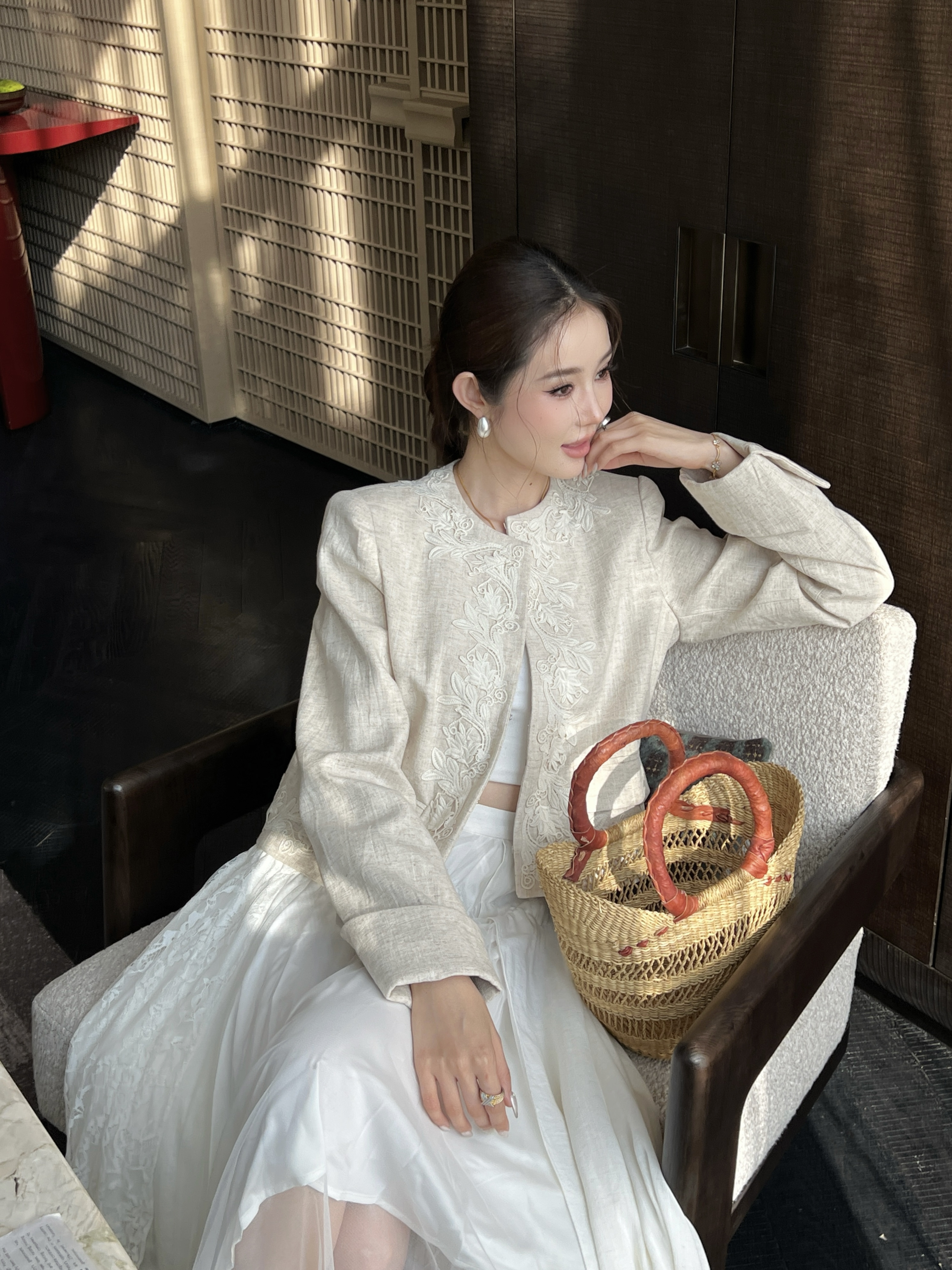 ES New lace contract jacket