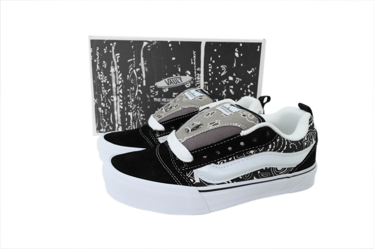 Bedwin&The Heaetbreakers×Vault by Vans Knu Skool Vlt Lx Black VN0007QDBMW