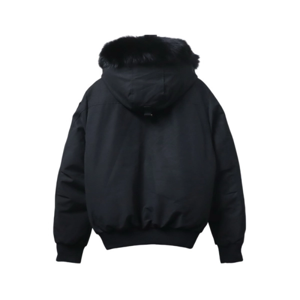 Moose Knuckles 02 Gold Scissors Jacket  Black