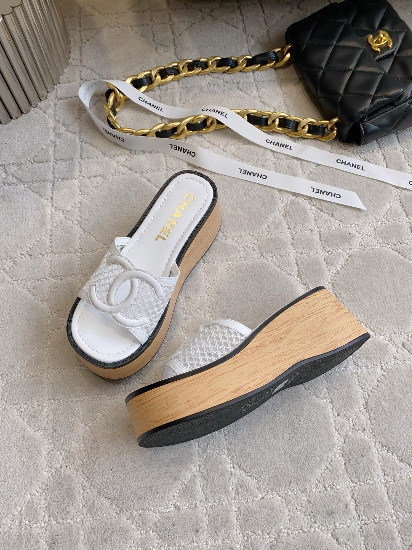 Chan New Large logo thick-soled slippers