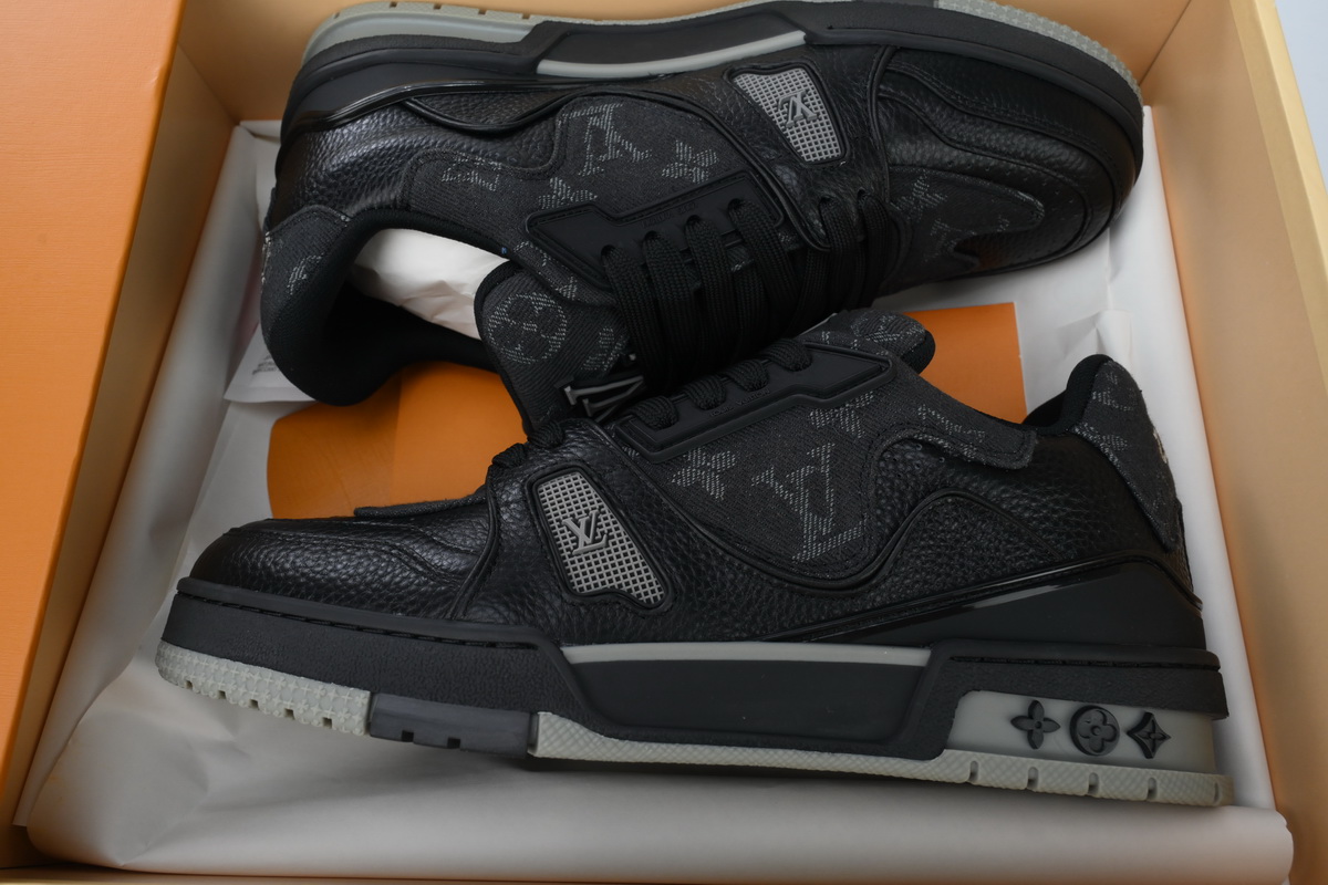 Pkkicks God Batch Nigo x Louis Vuitton Trainer Black