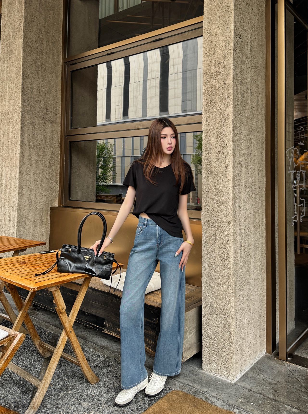 Val New wide-leg jeans