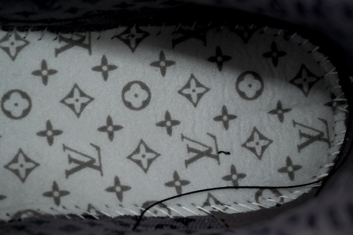 Pkkicks God Batch LOUIS VUITTON Blackwater Diamond
