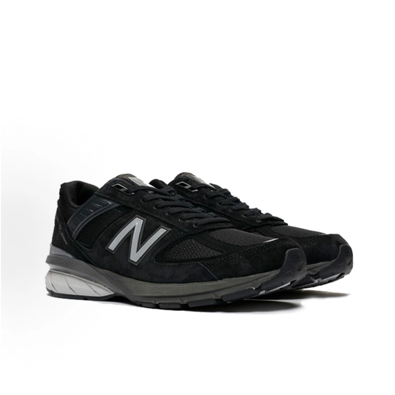 New Balance 990v5 Black