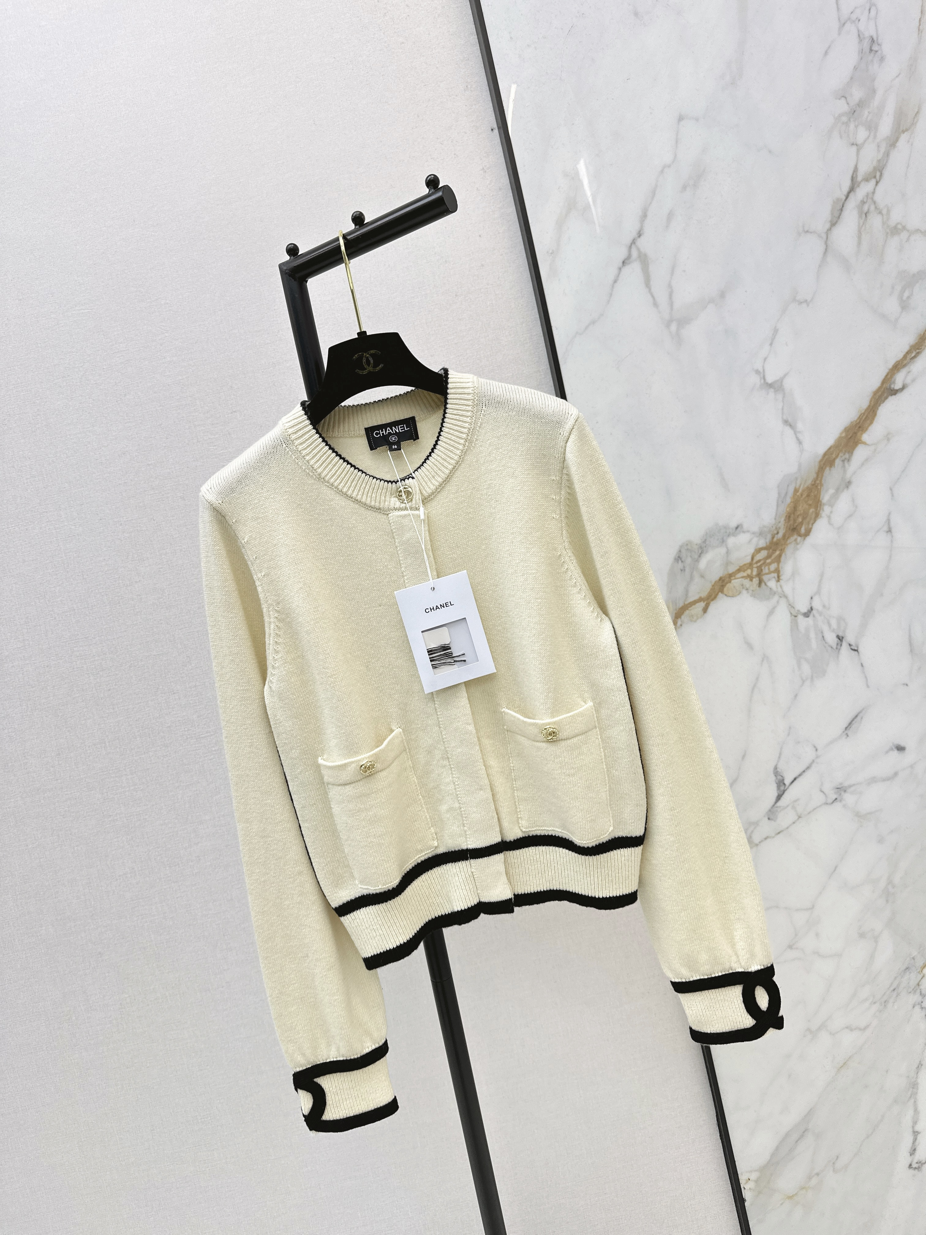 Chan New jacquard cardigan
