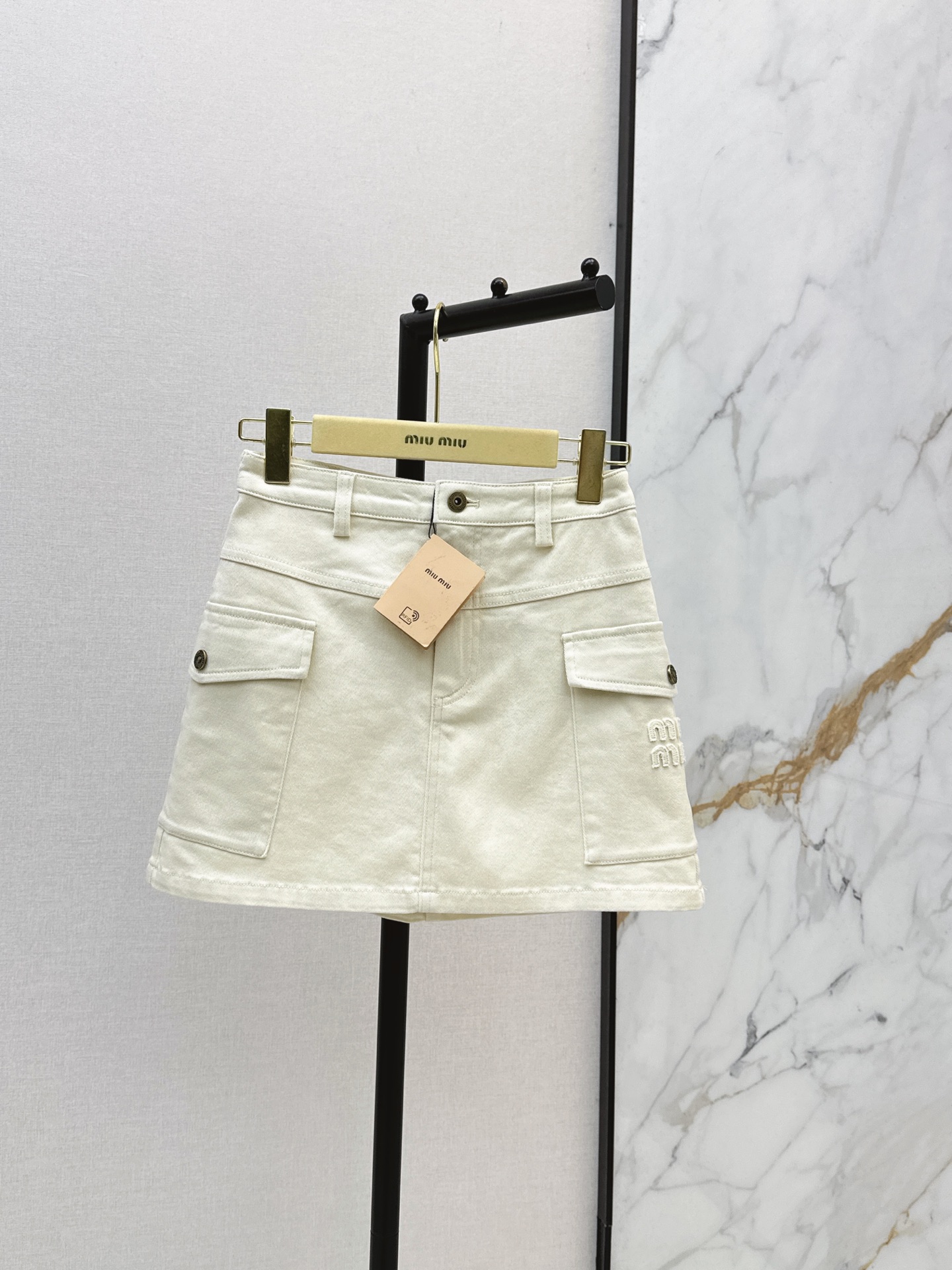 Miu New embroidered denim skirt