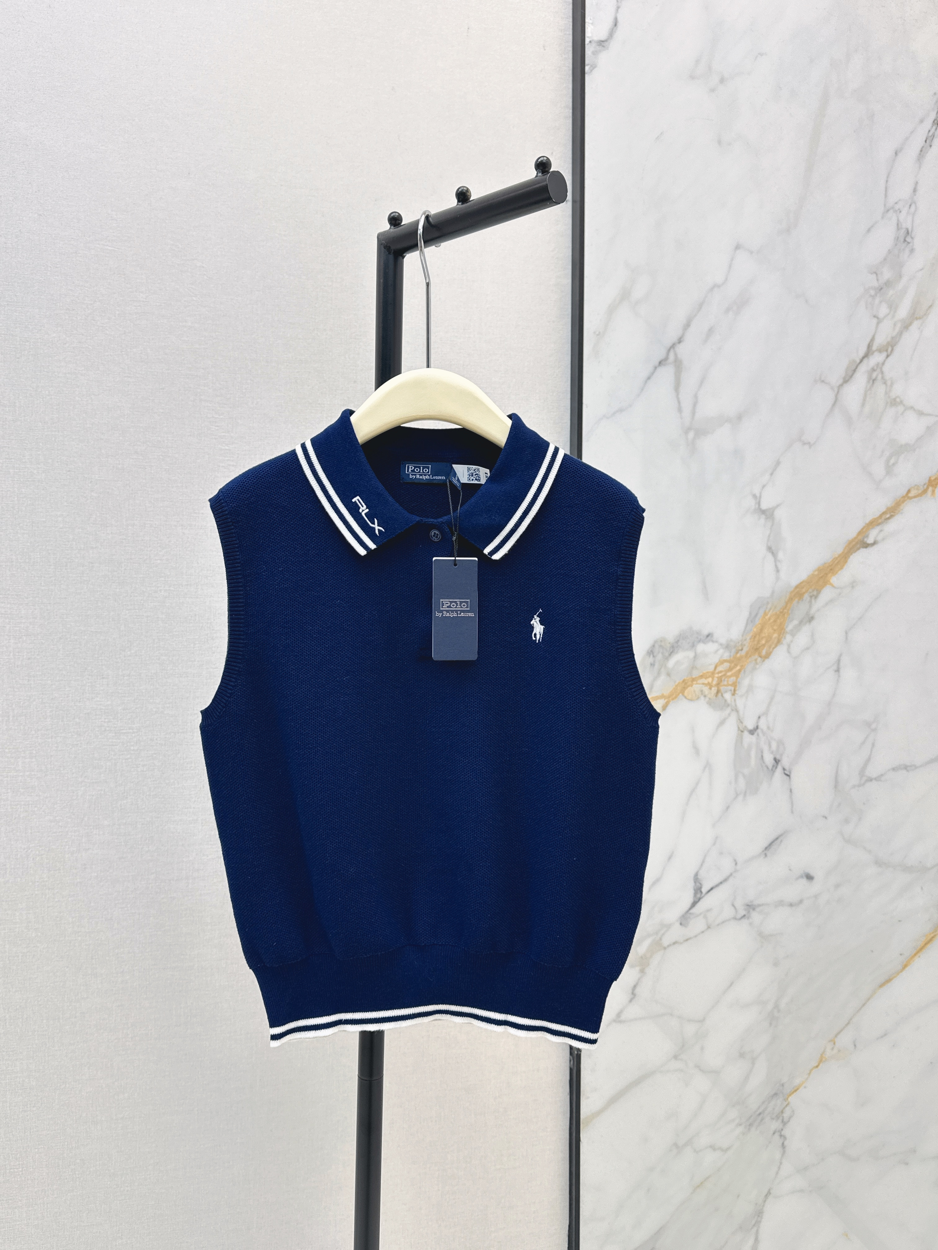 Ral New hollow knitwear