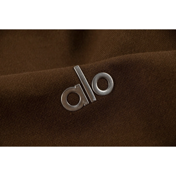 alo yoga Accolade Sweatshirt  501 brown