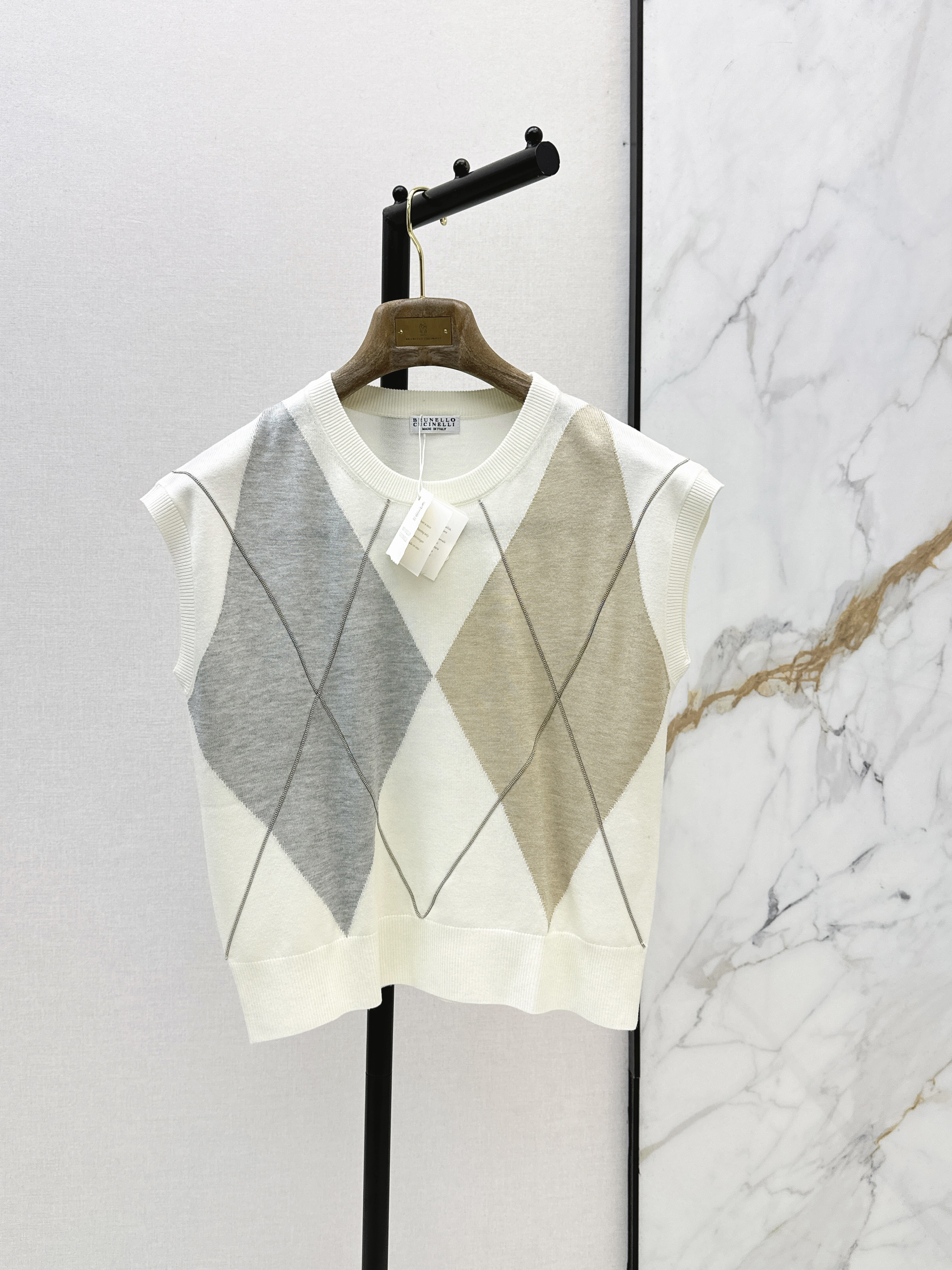 Brun New drop shoulder knitwear
