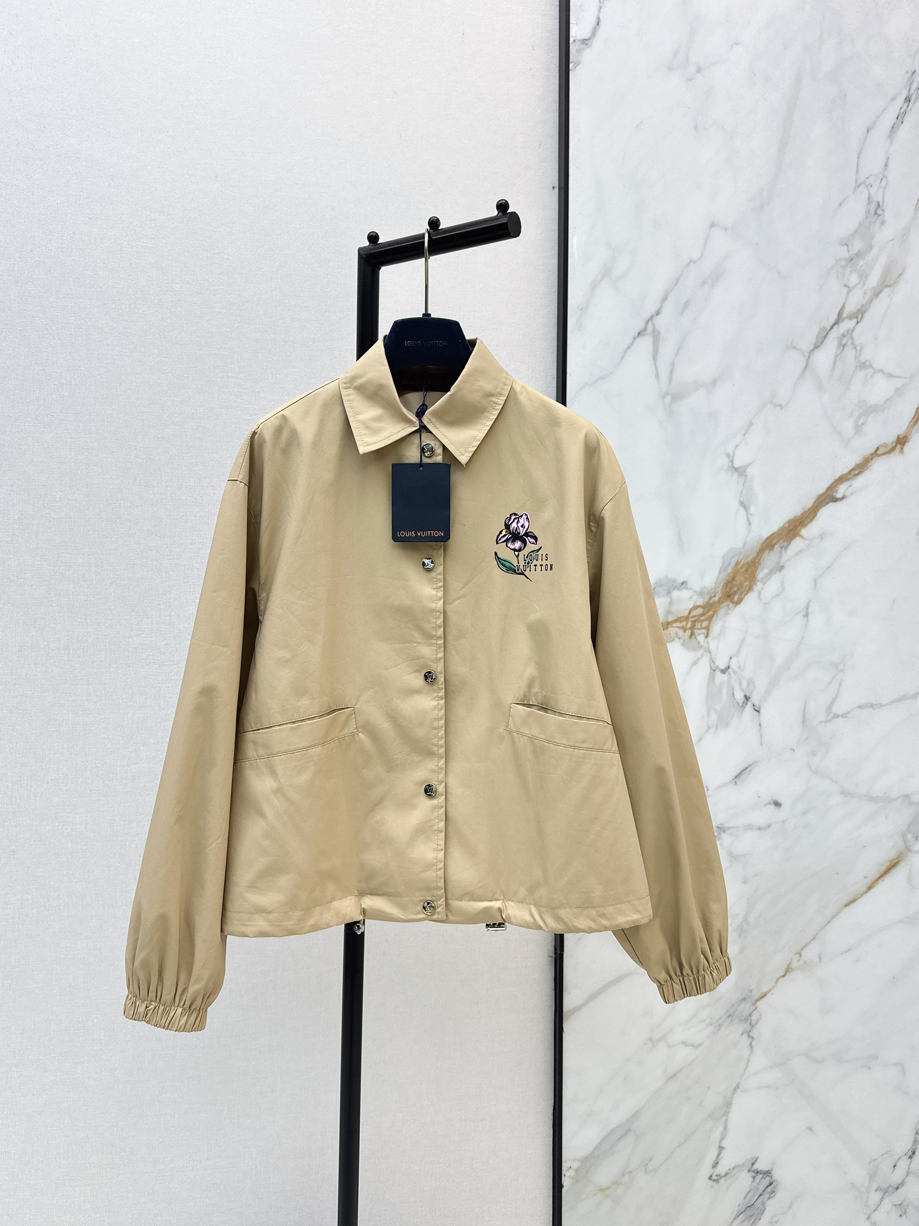 Louis New embroidered jacket