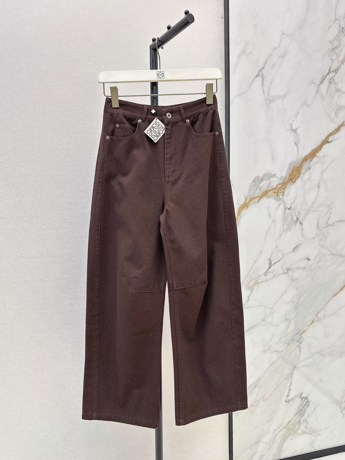 Loe New Embroidered Straight-Leg Jeans
